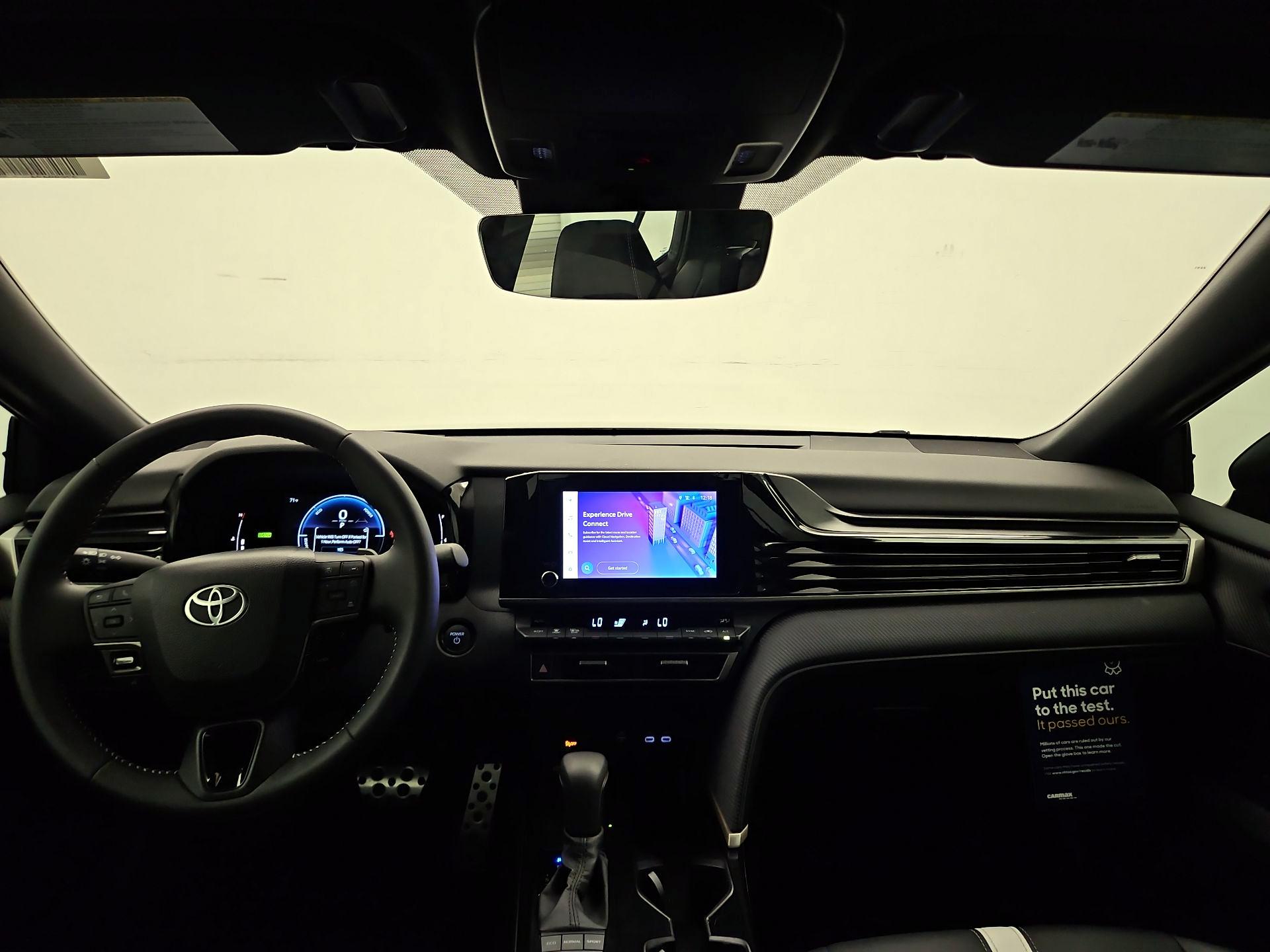 Thumbnail: 2025 Toyota Camry - 9