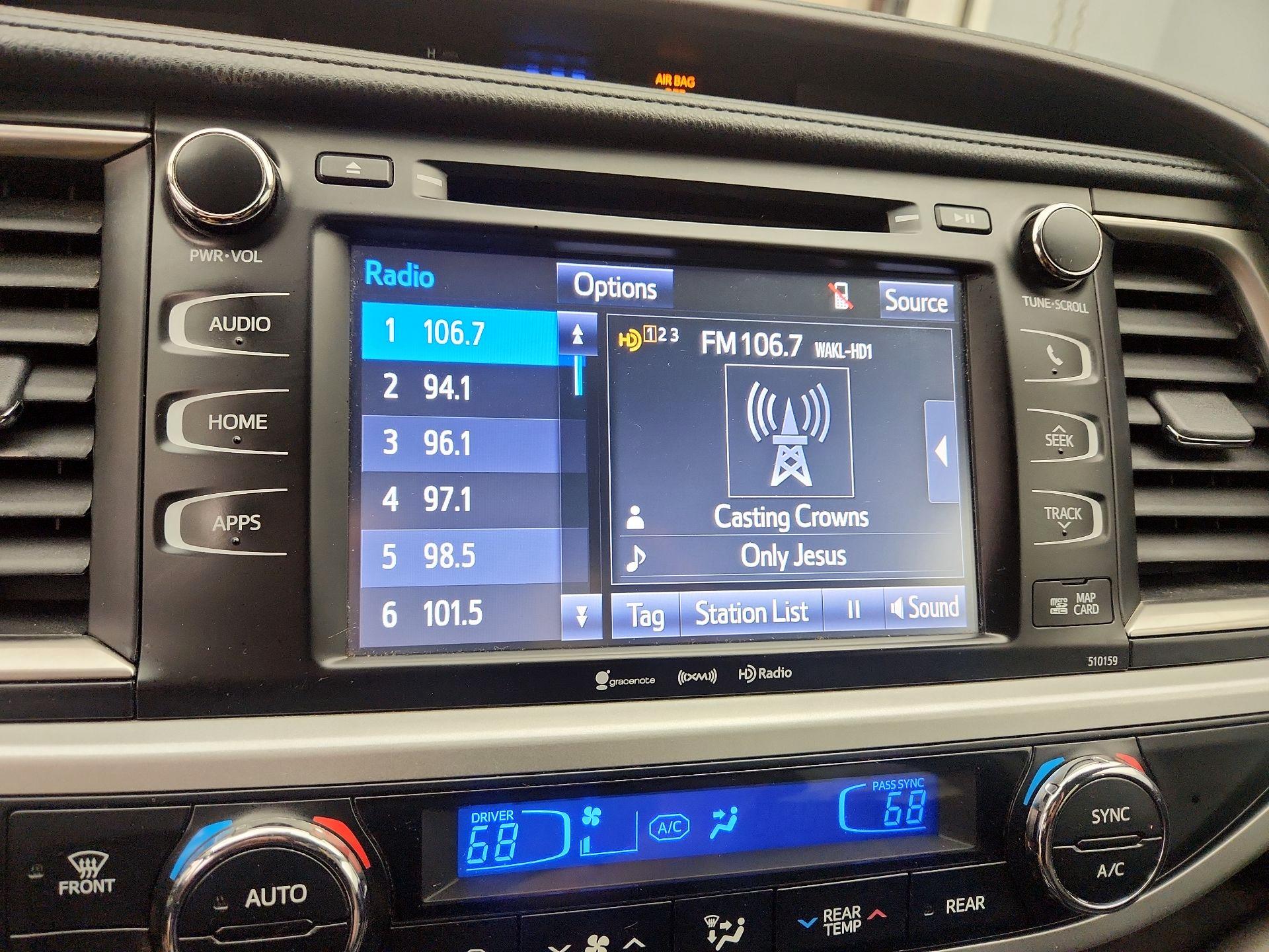 Thumbnail: 2016 Toyota Highlander - 15