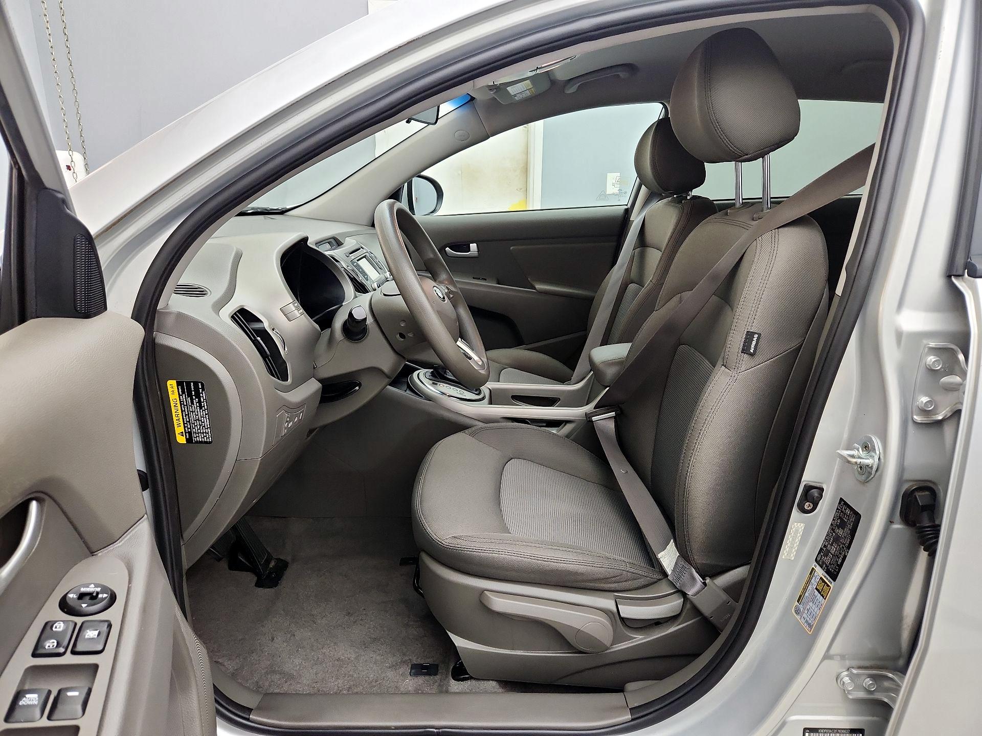 Thumbnail: 2015 Kia Sportage - 11