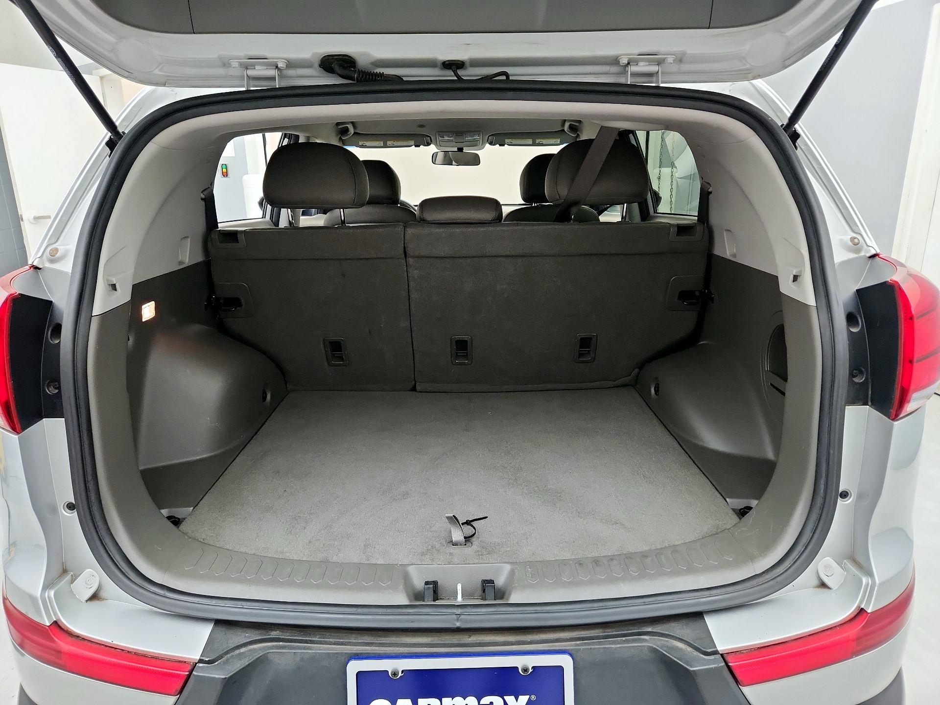 Thumbnail: 2015 Kia Sportage - 20
