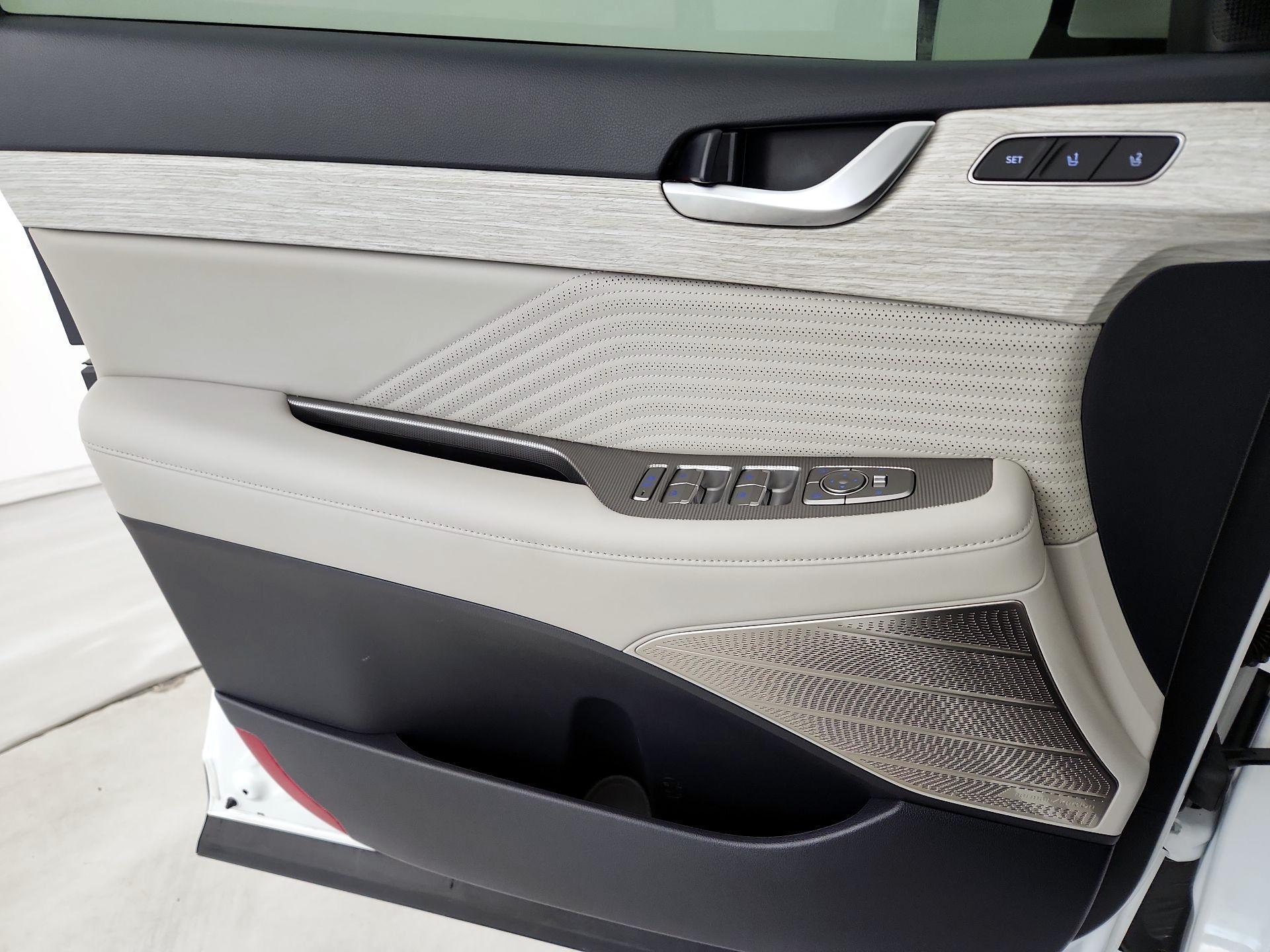 Thumbnail: 2024 Hyundai Palisade - 12