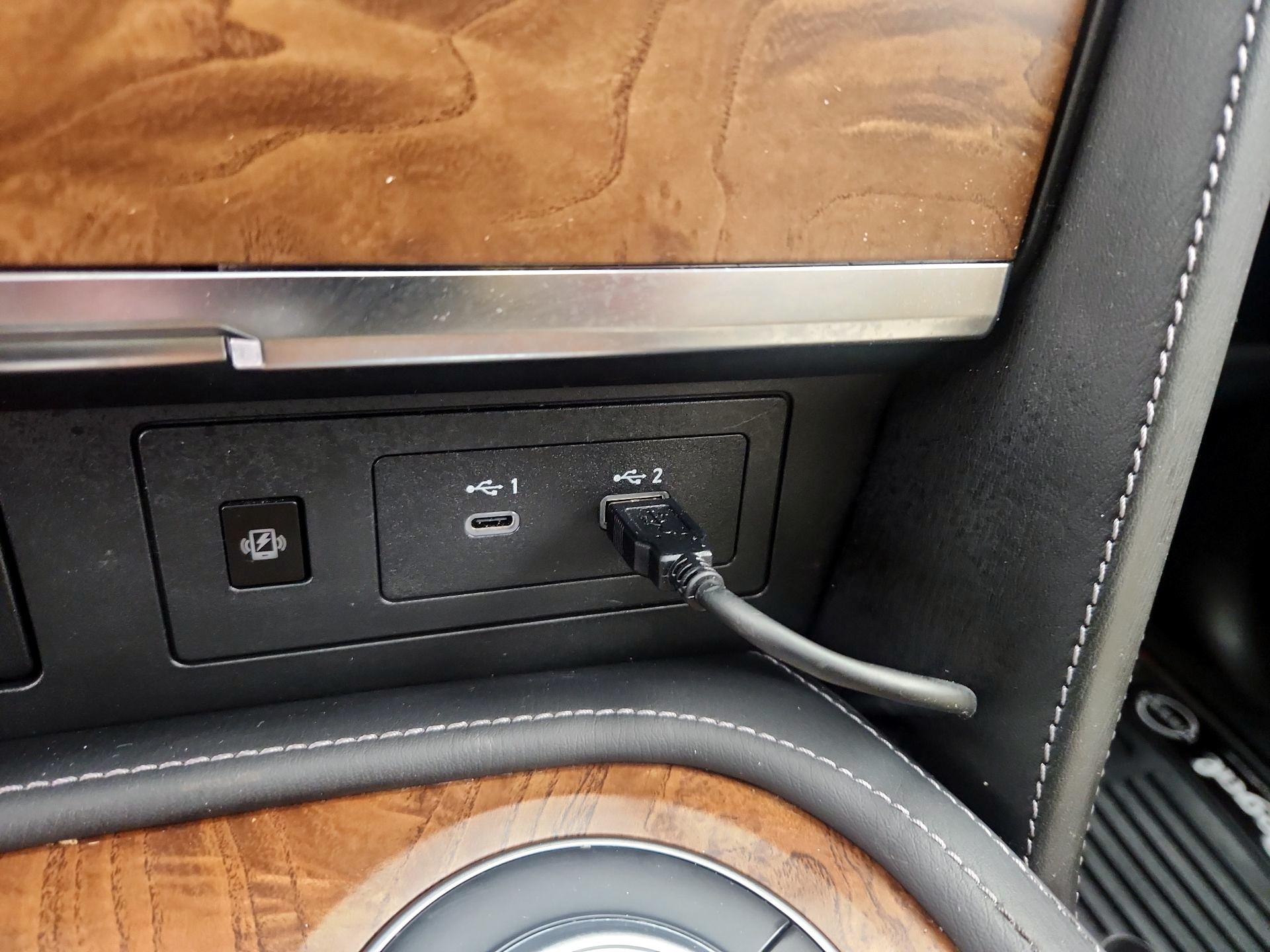 Thumbnail: 2024 Nissan Armada - 18