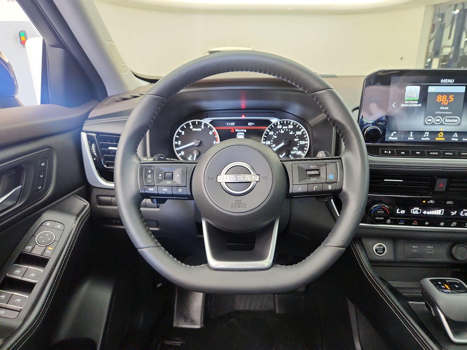 Thumbnail: 2023 Nissan Rogue - 10