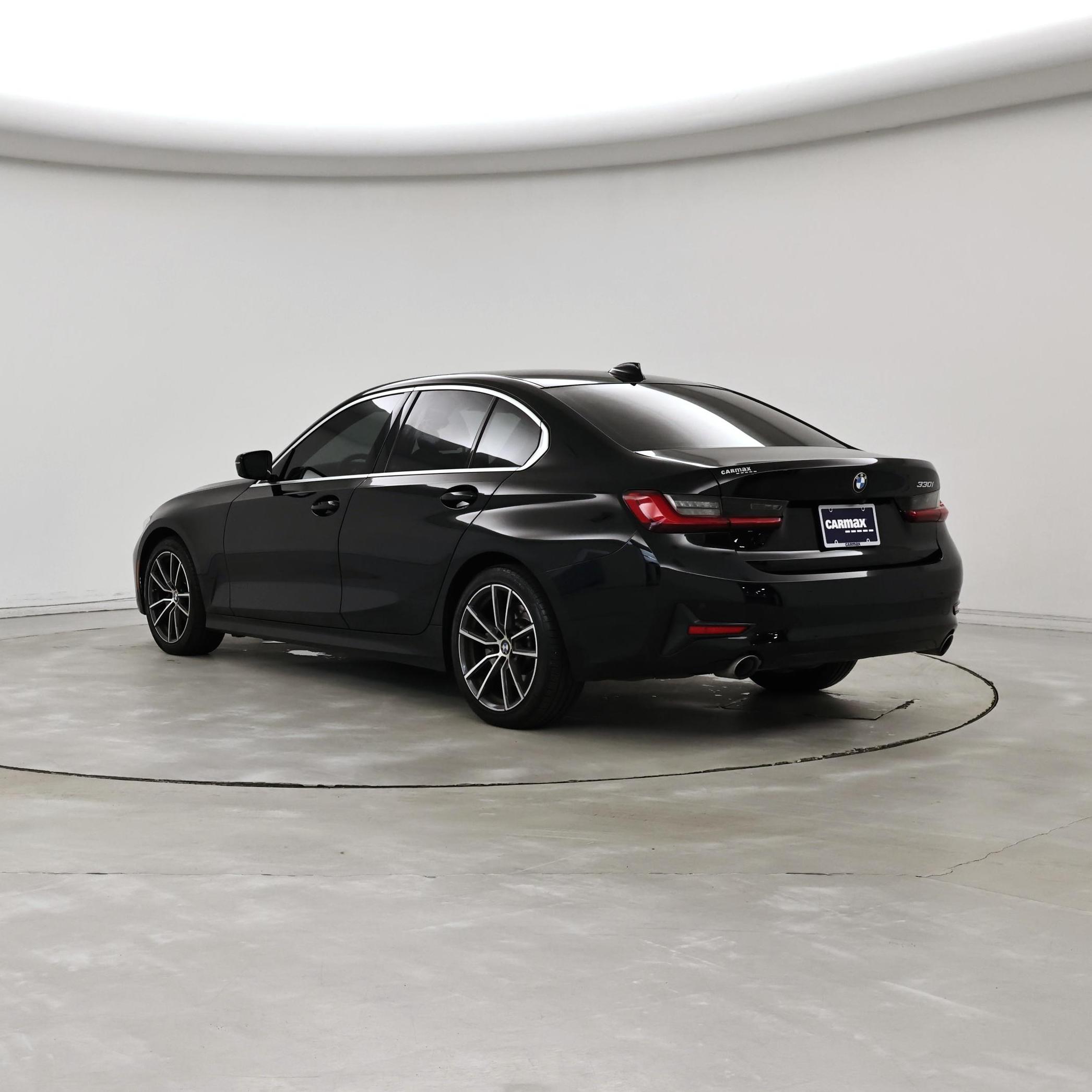 Thumbnail: 2021 BMW 3 Series - 2