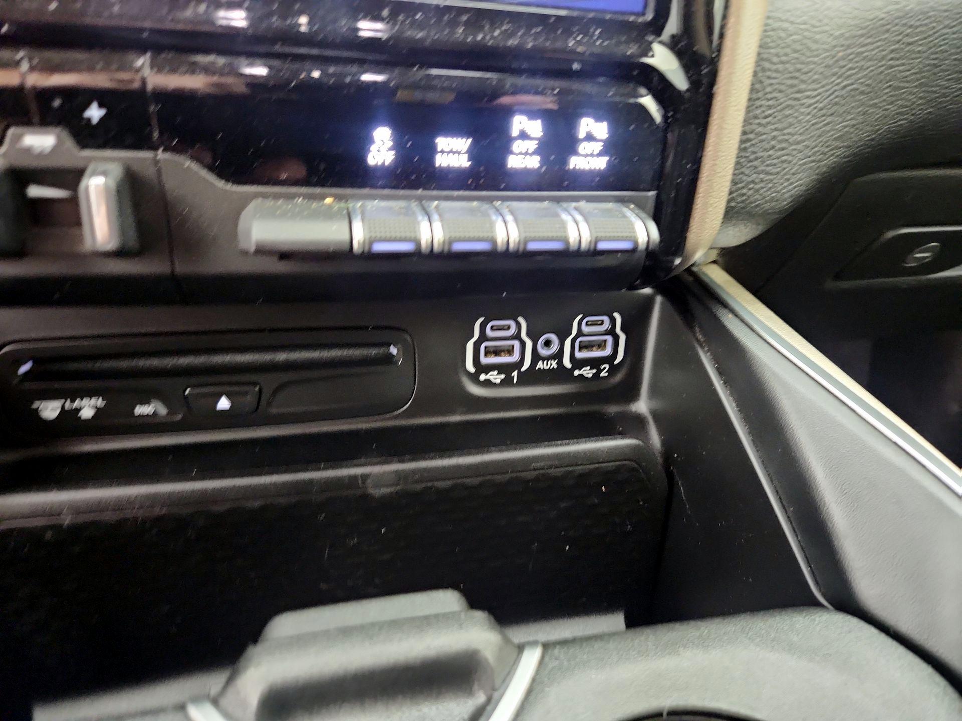 Thumbnail: 2019 RAM 1500 - 19