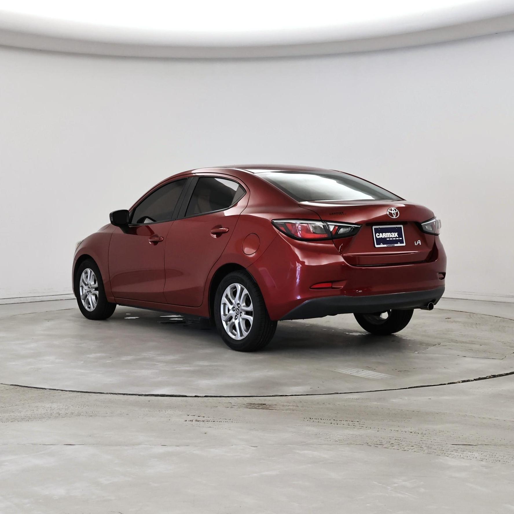 Thumbnail: 2018 Toyota Yaris iA - 2