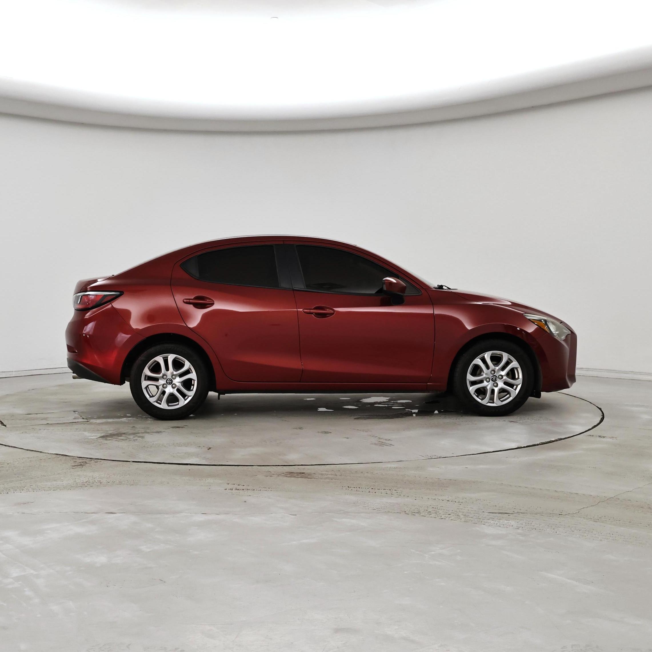 Thumbnail: 2018 Toyota Yaris iA - 7