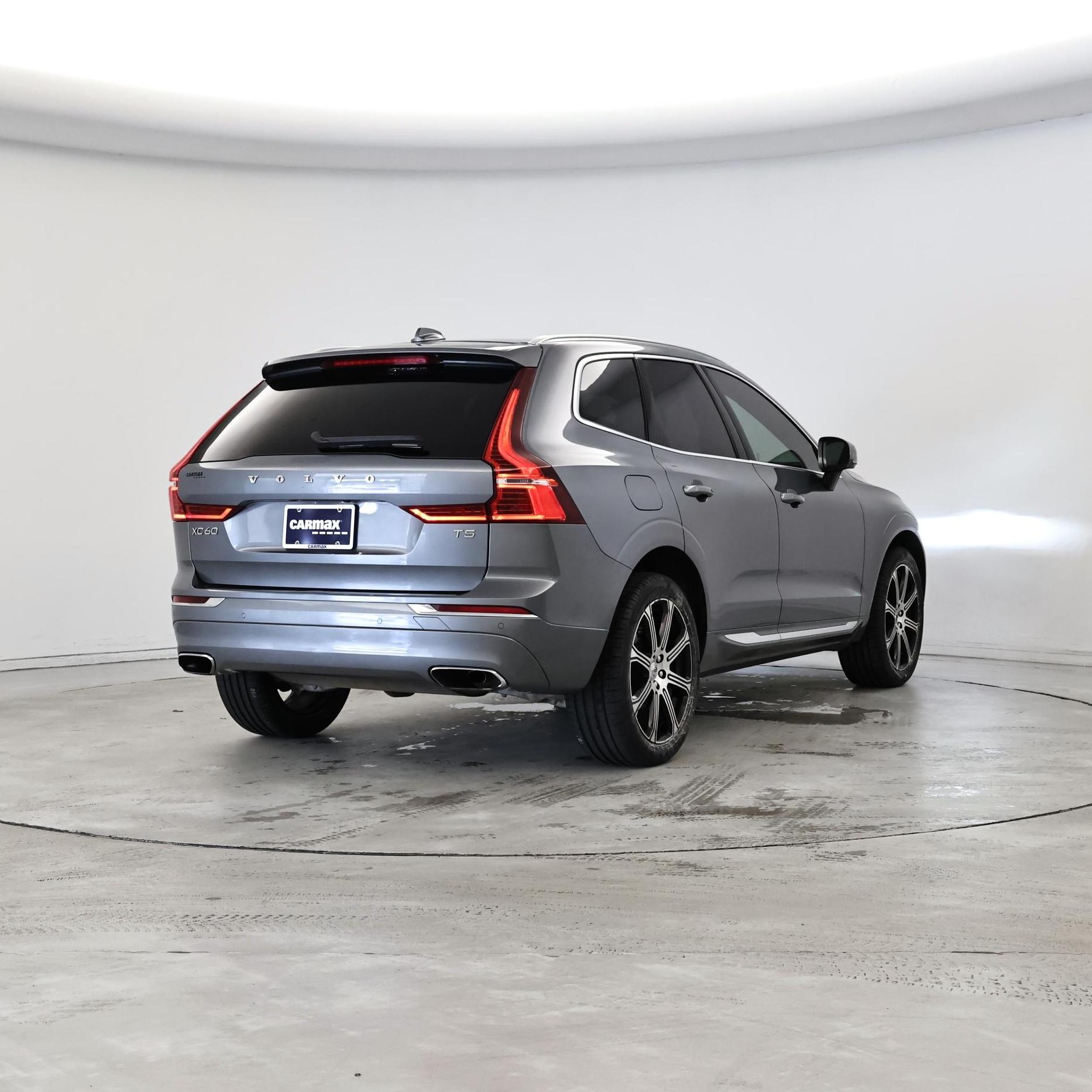 Thumbnail: 2021 Volvo XC60 - 8