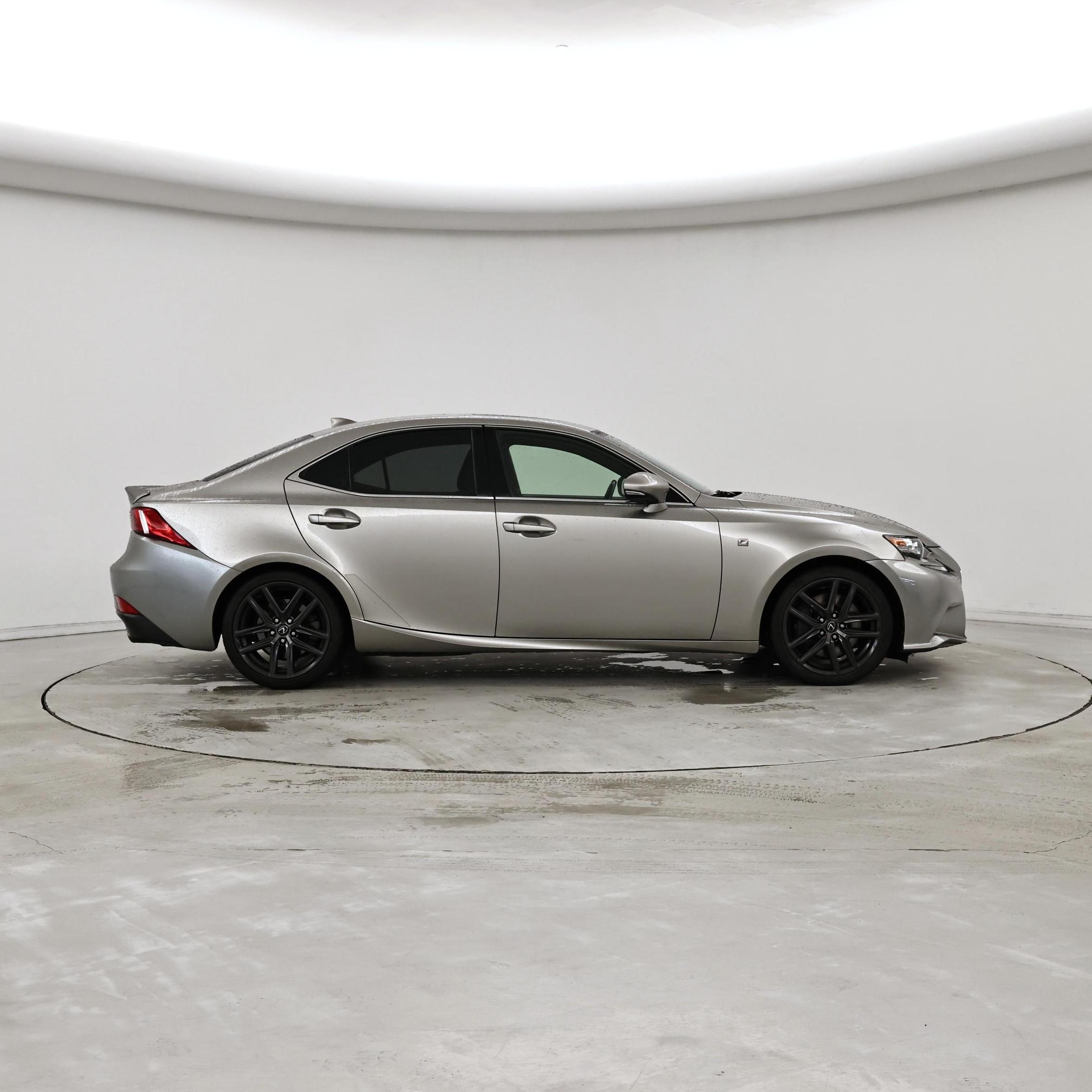 Thumbnail: 2016 Lexus IS - 7