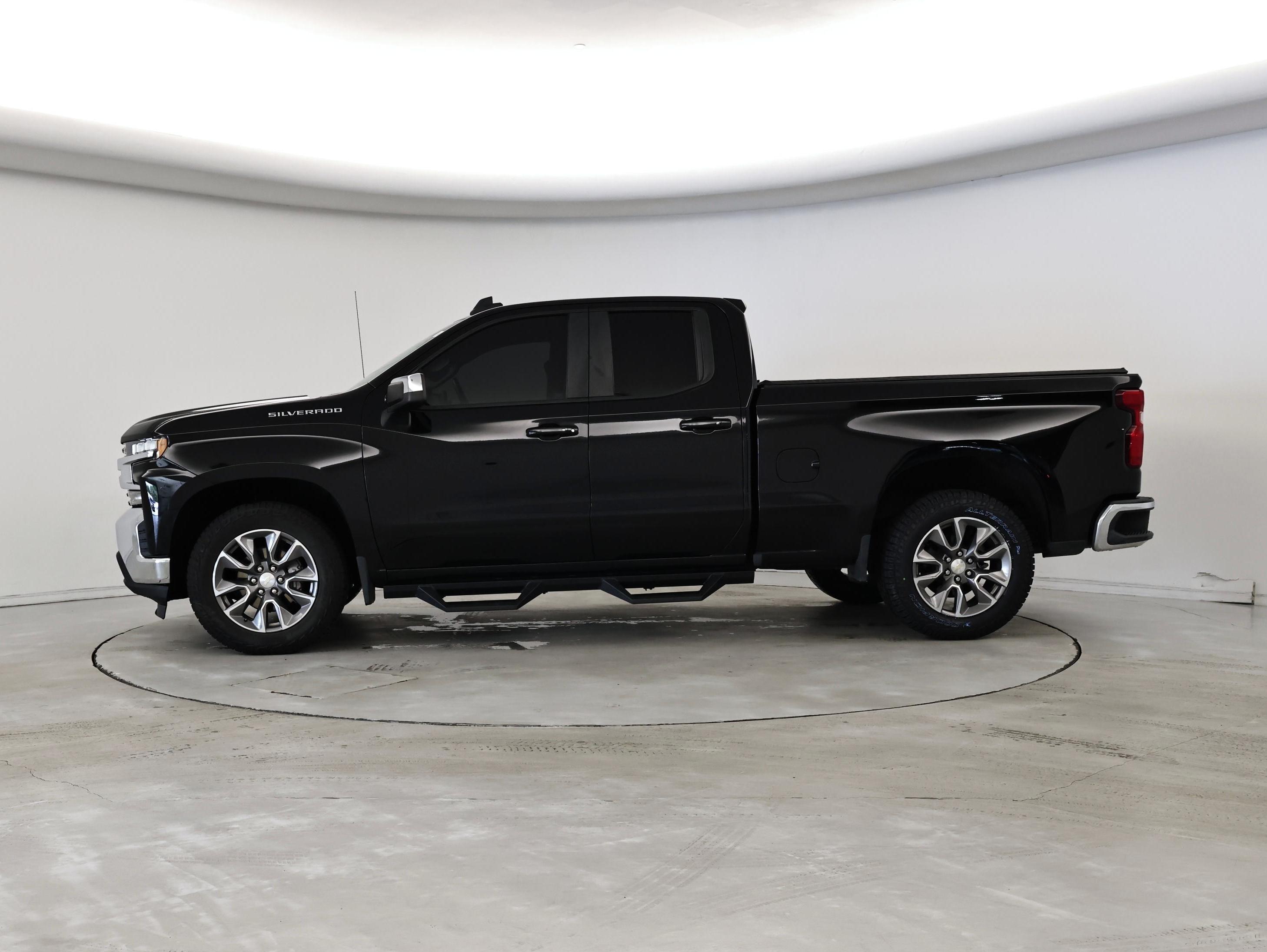 Thumbnail: 2019 Chevrolet Silverado 1500 - 3