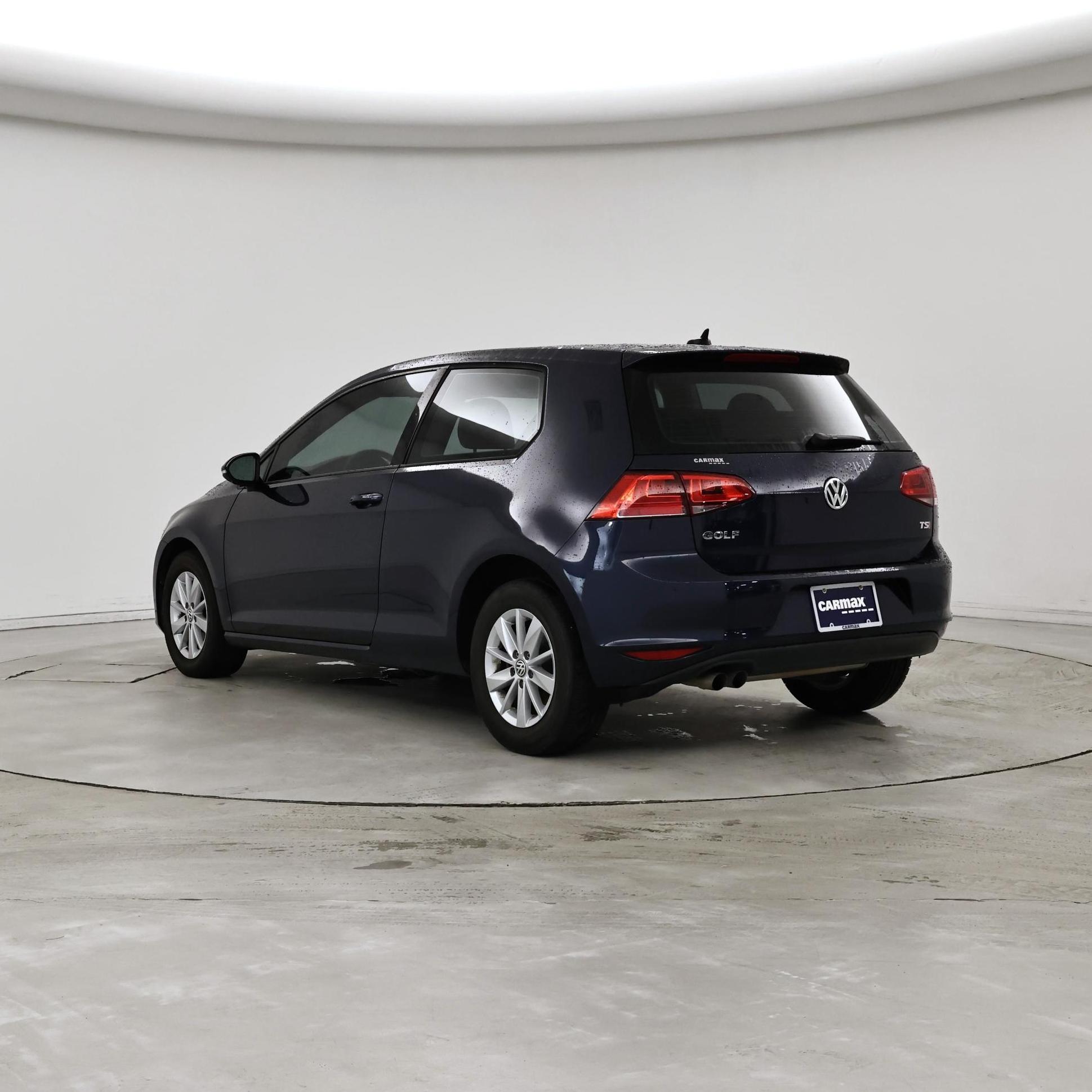 Thumbnail: 2016 Volkswagen Golf - 2
