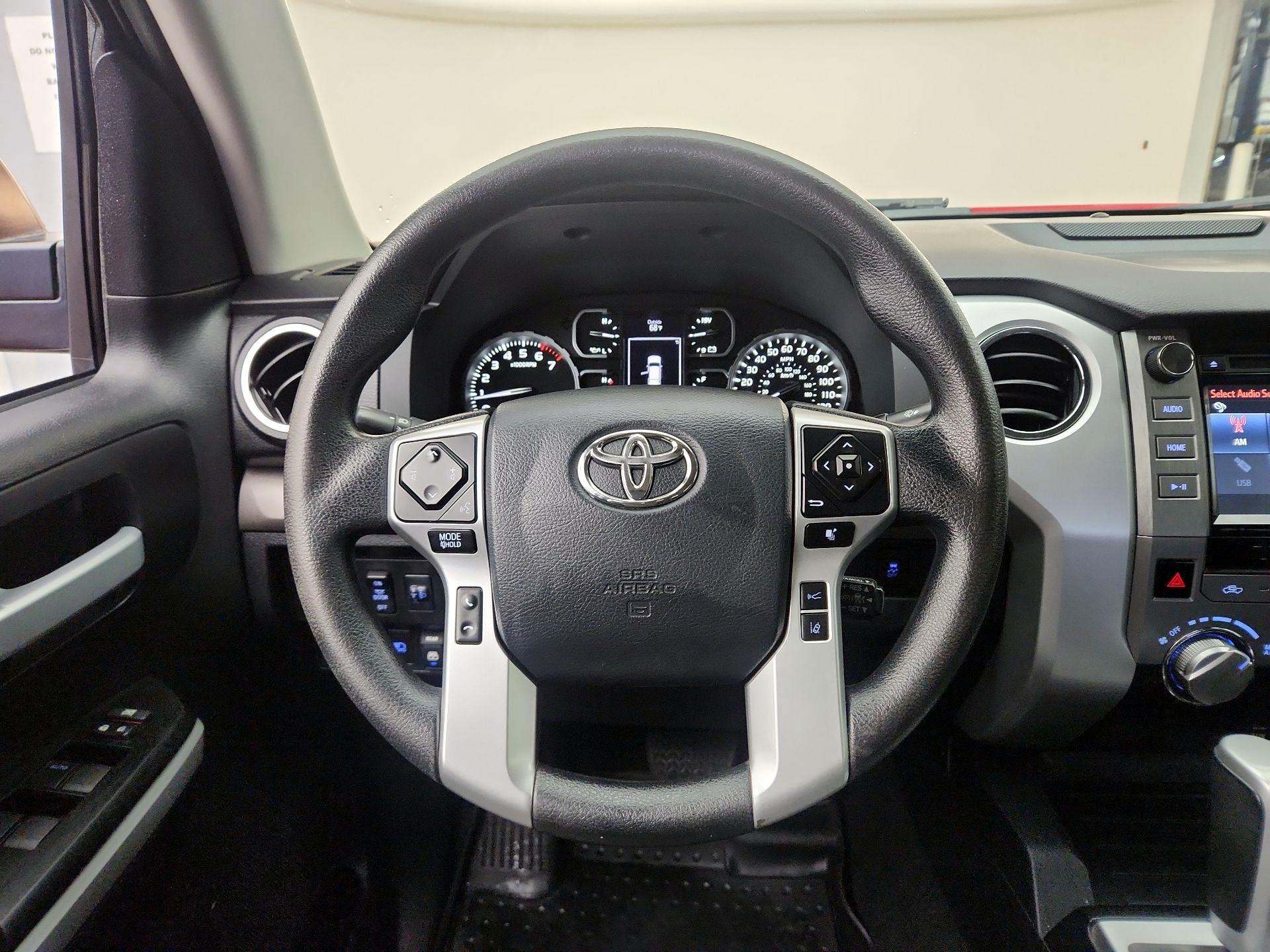 Thumbnail: 2019 Toyota Tundra - 10