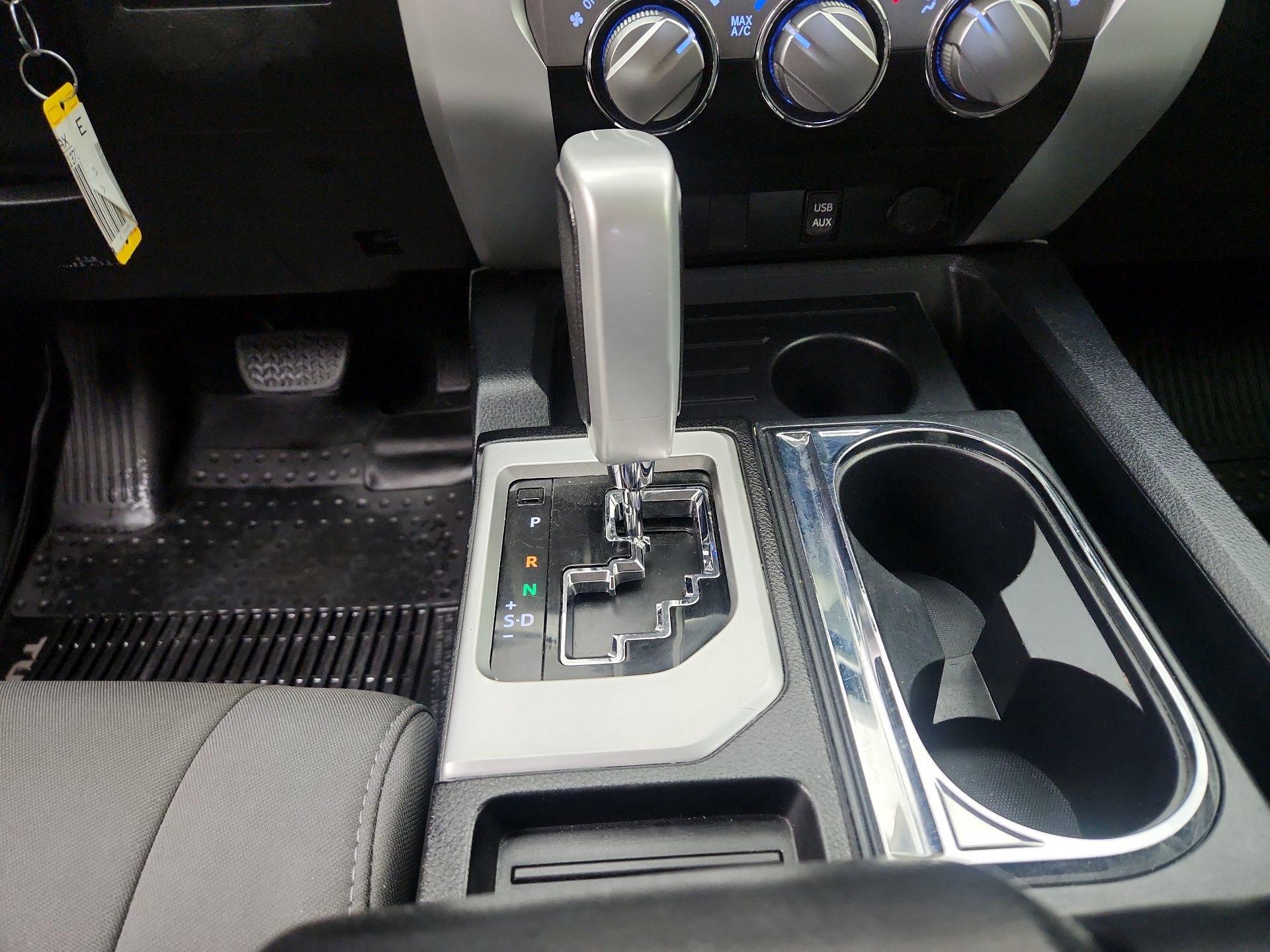 Thumbnail: 2019 Toyota Tundra - 17