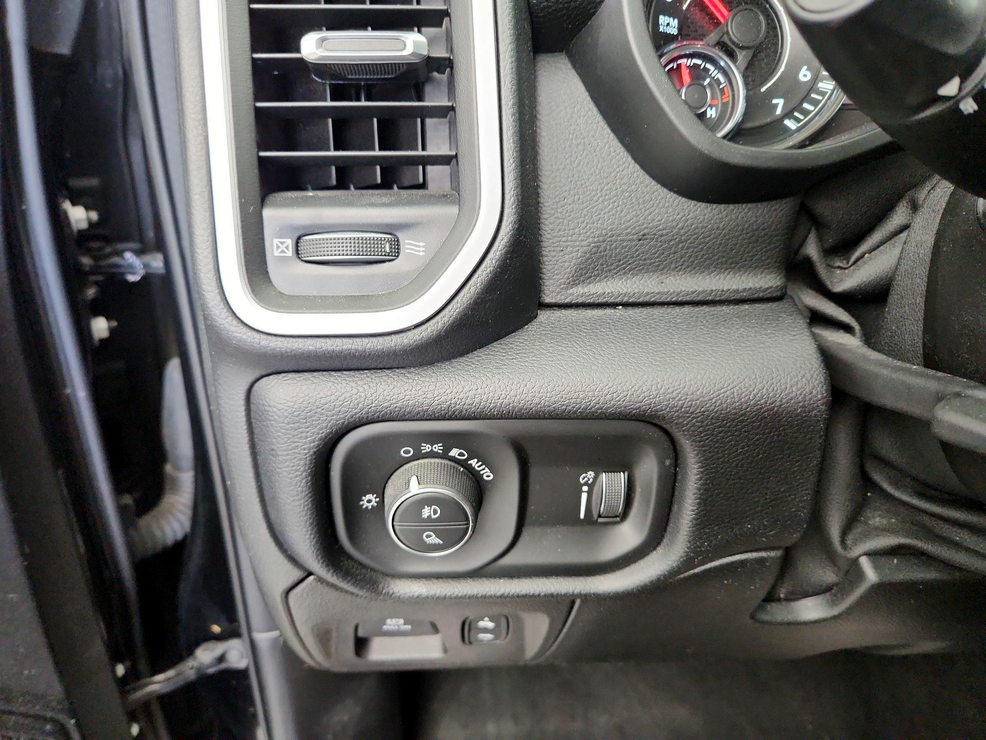 Thumbnail: 2021 RAM 1500 - 13