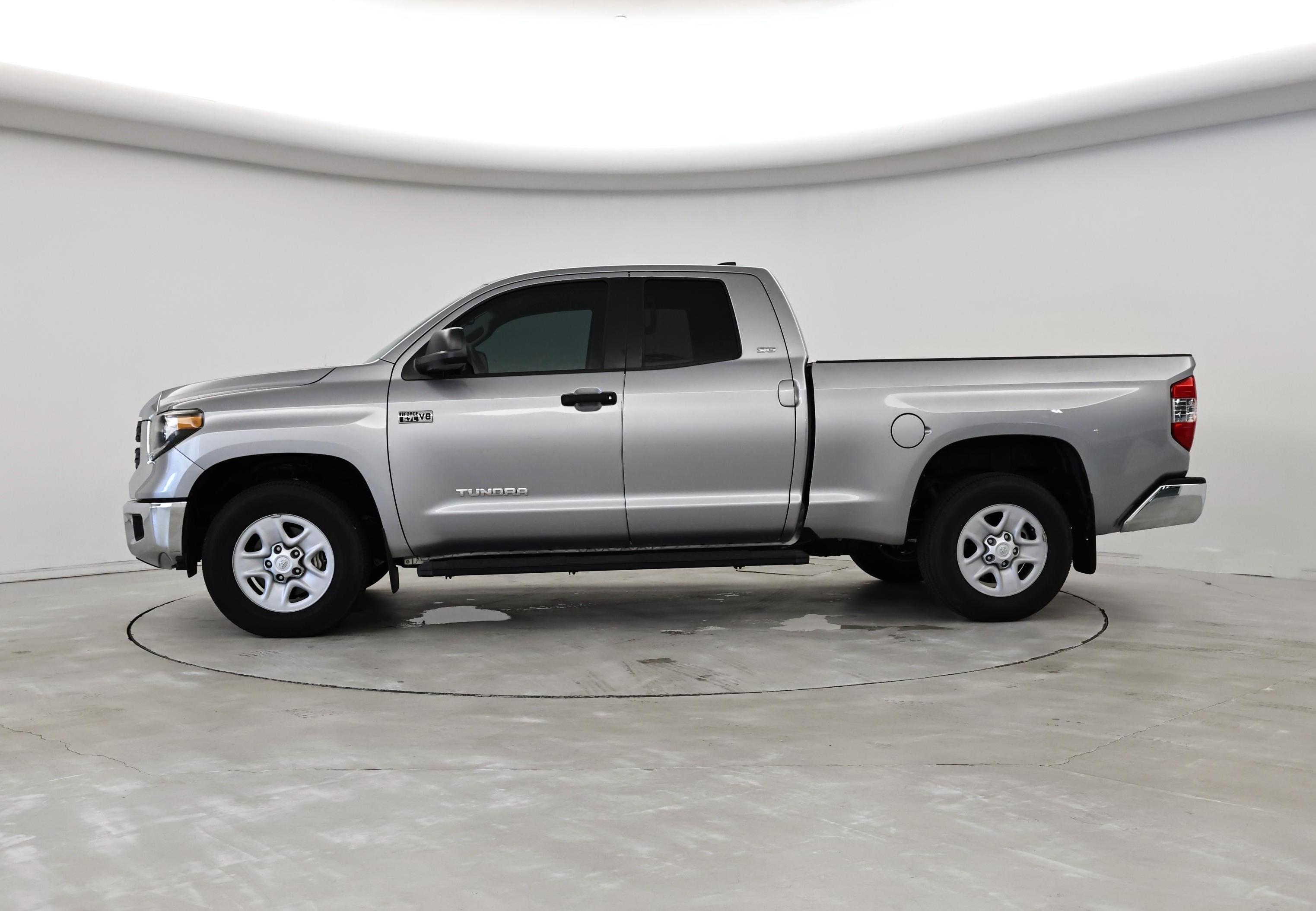 Thumbnail: 2021 Toyota Tundra - 3