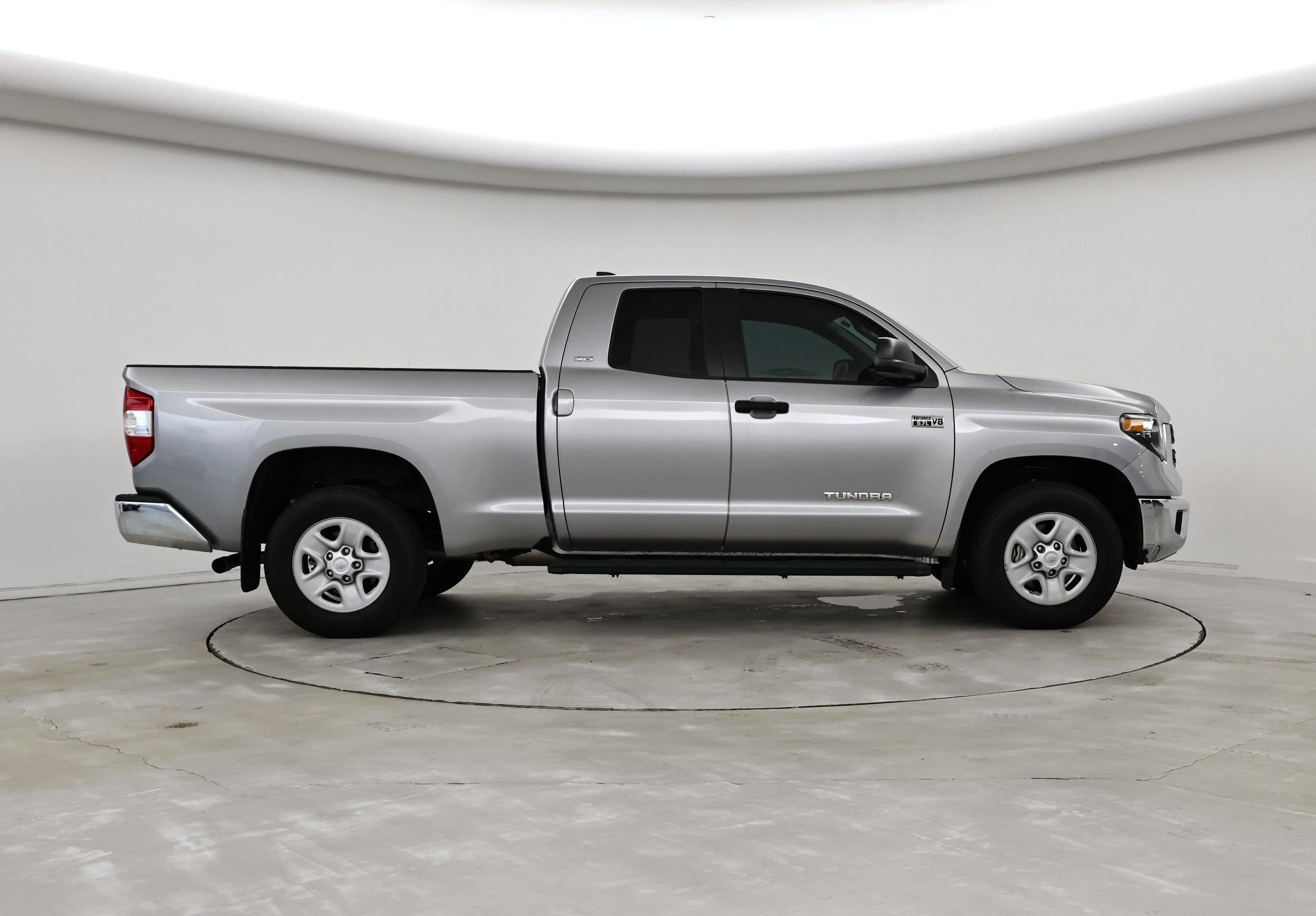 Thumbnail: 2021 Toyota Tundra - 7