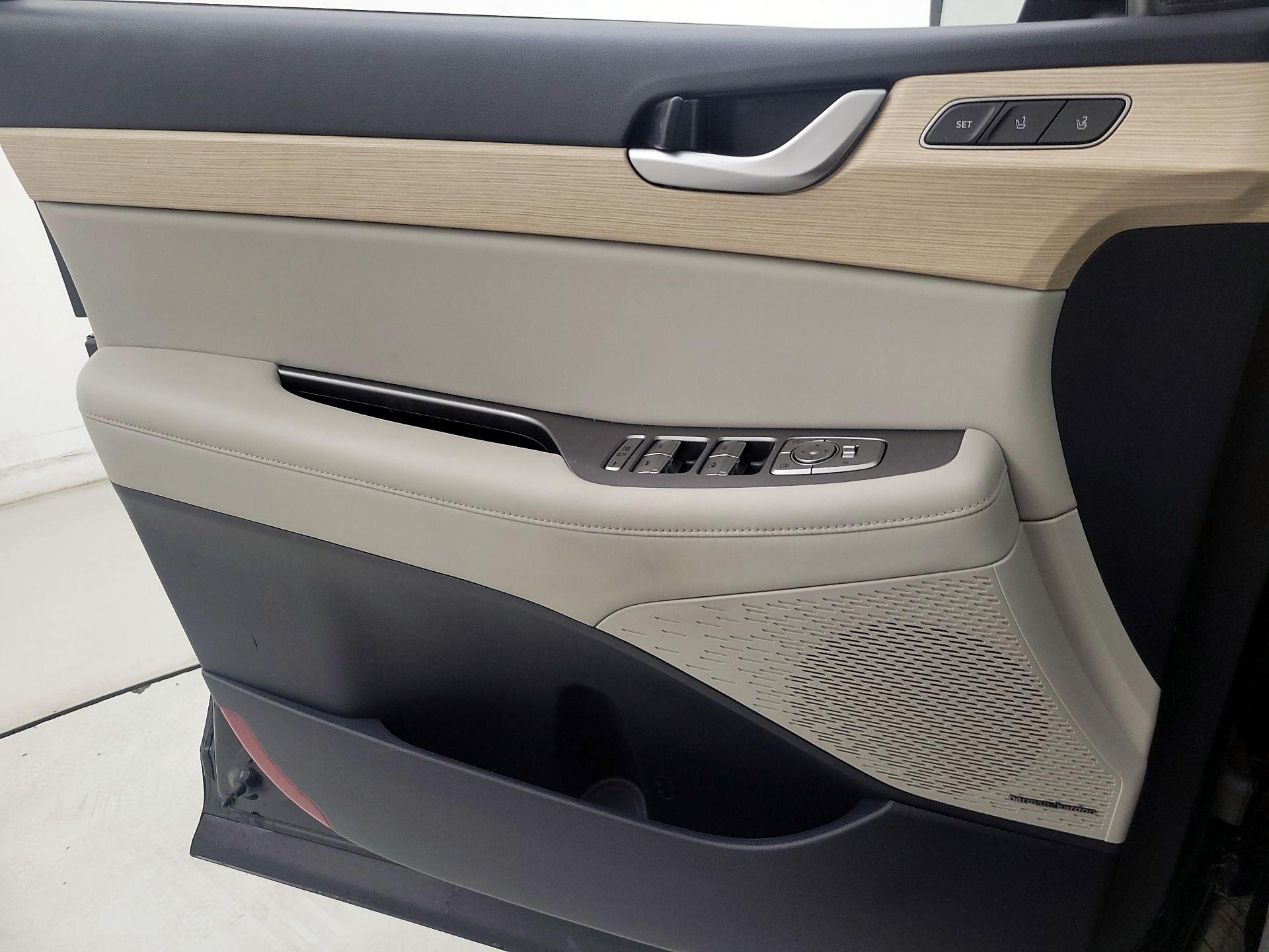 Thumbnail: 2023 Hyundai Palisade - 12