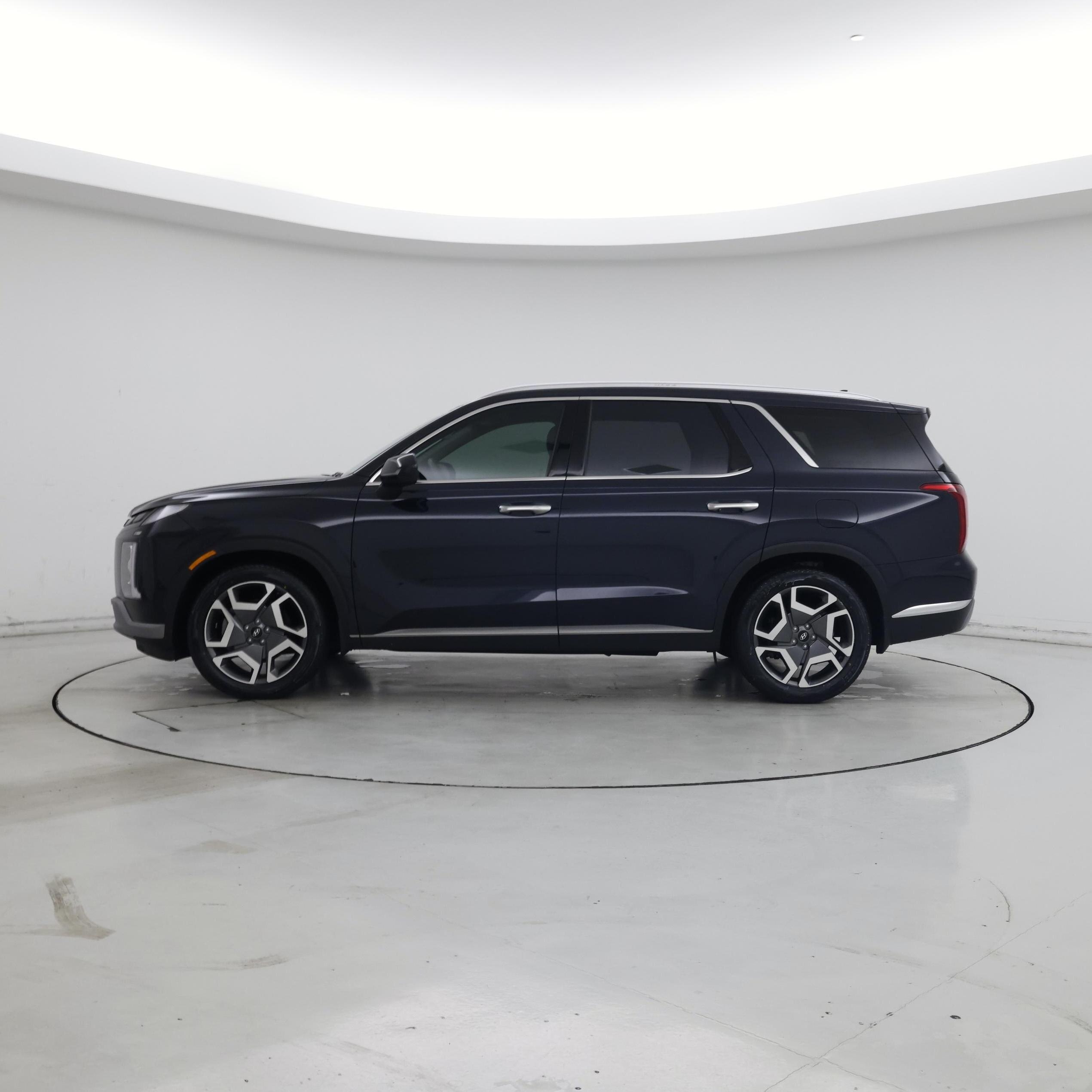 Thumbnail: 2023 Hyundai Palisade - 3