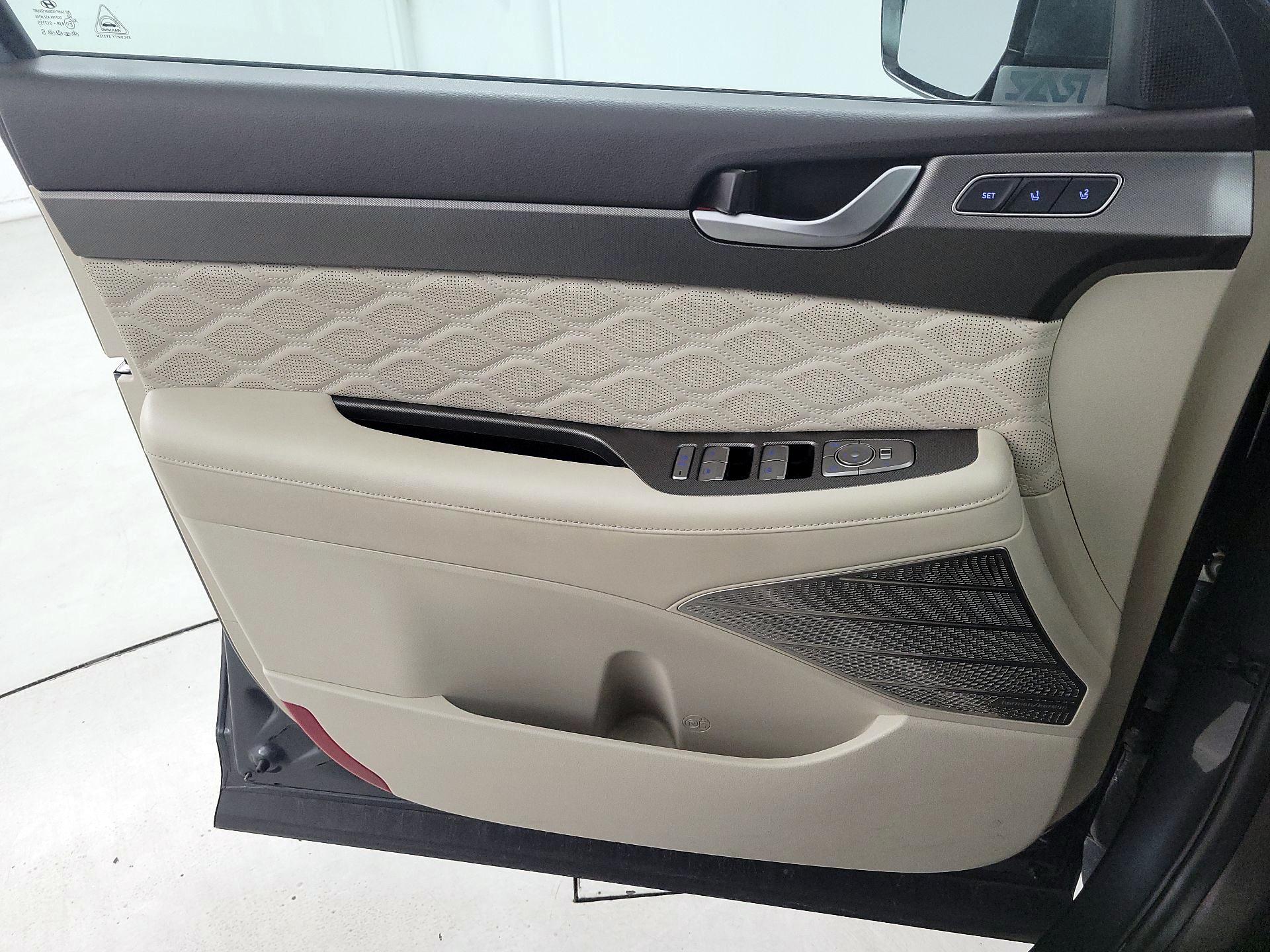 Thumbnail: 2020 Hyundai Palisade - 12