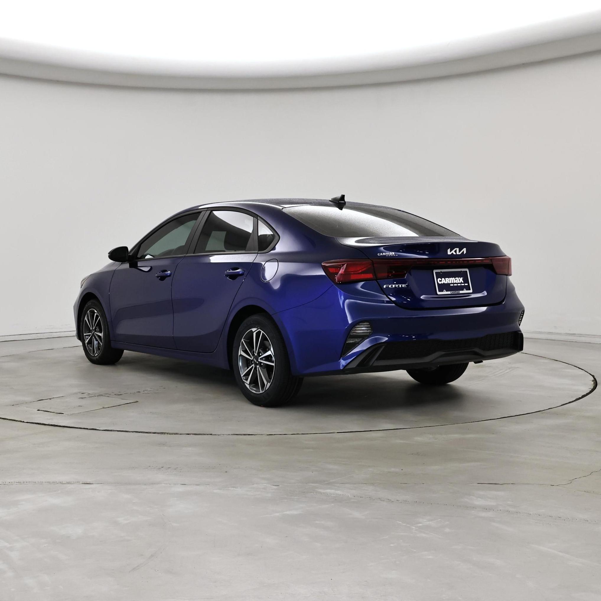 Thumbnail: 2023 Kia Forte - 2