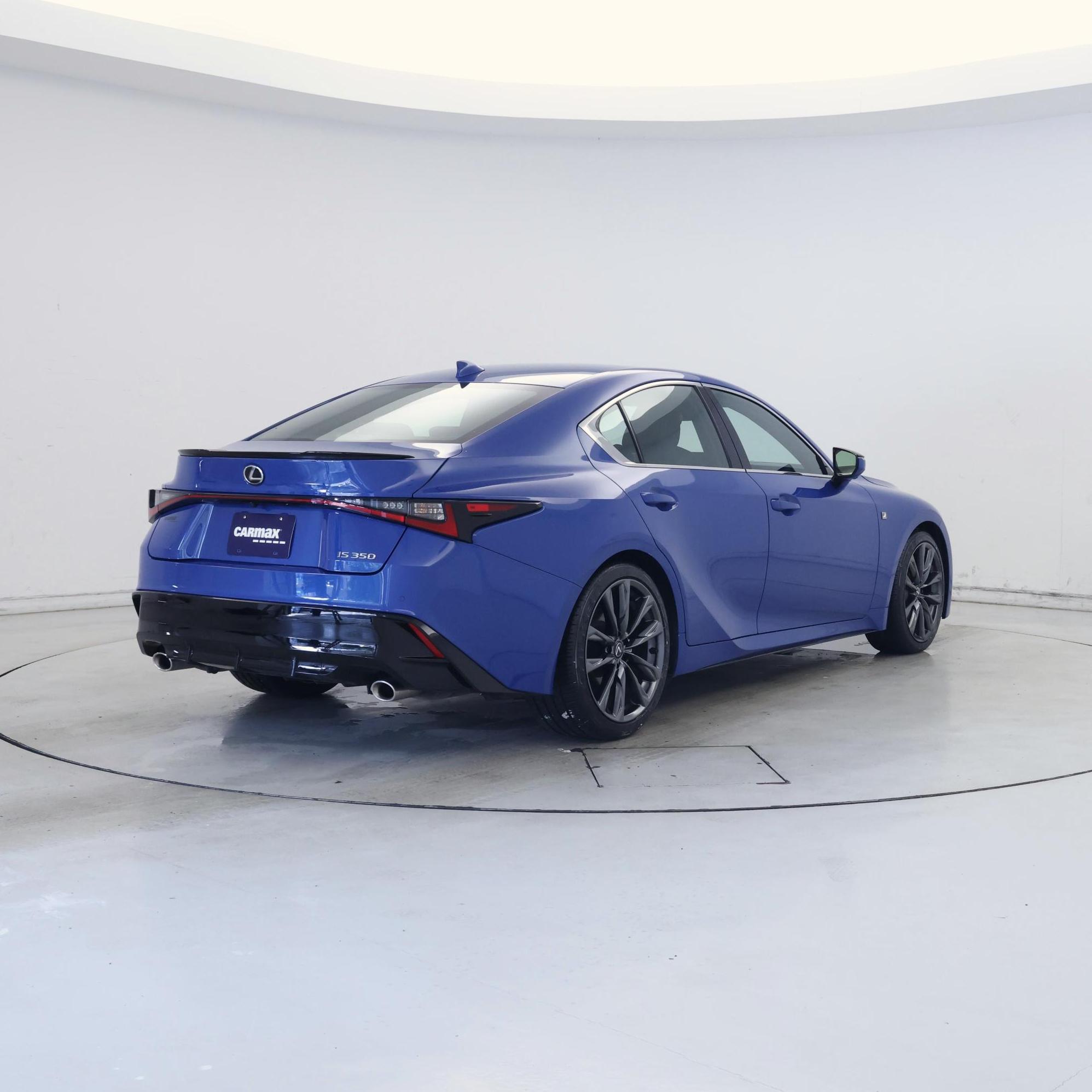 Thumbnail: 2023 Lexus IS - 8