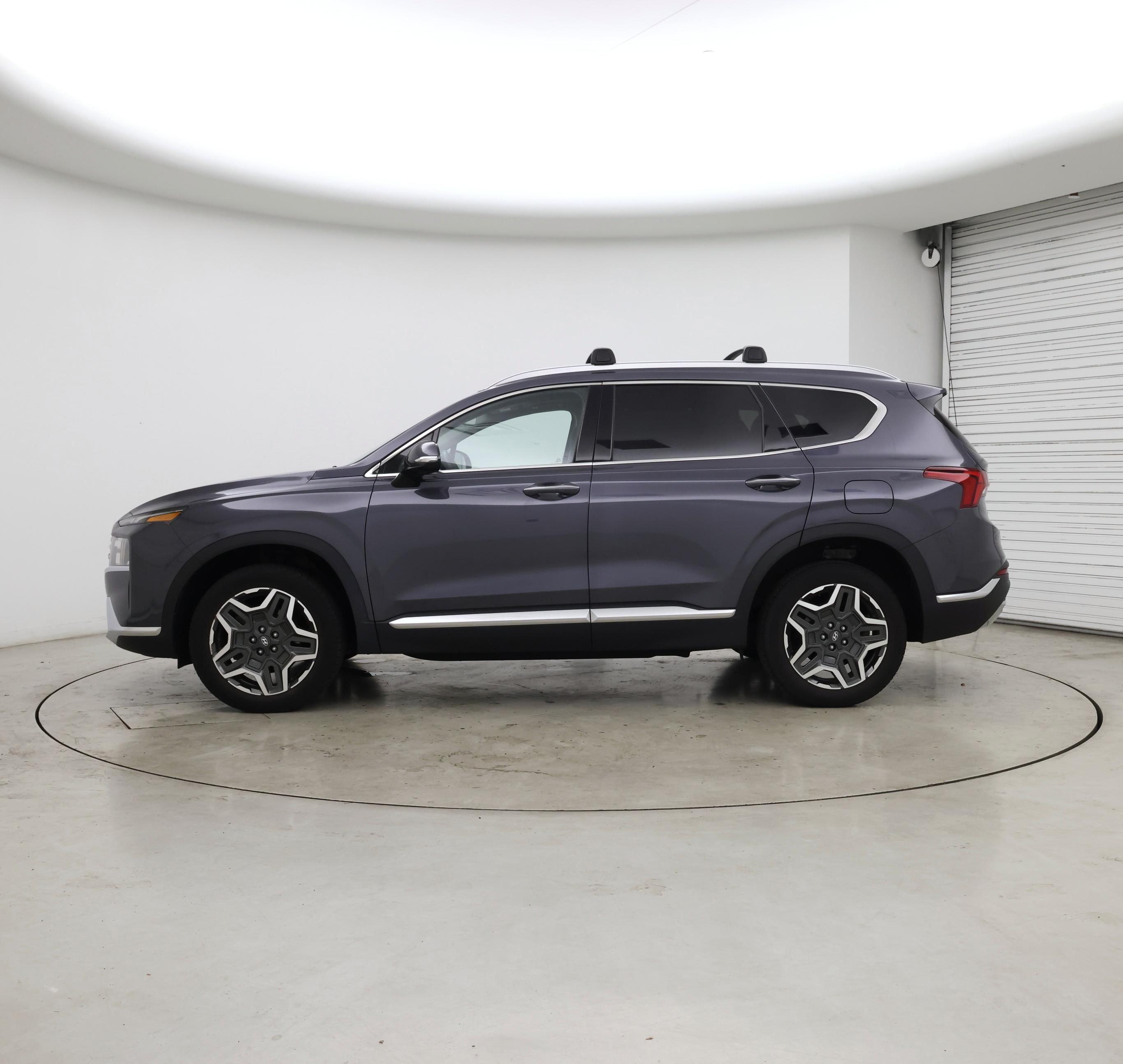 Thumbnail: 2022 Hyundai Santa Fe - 3