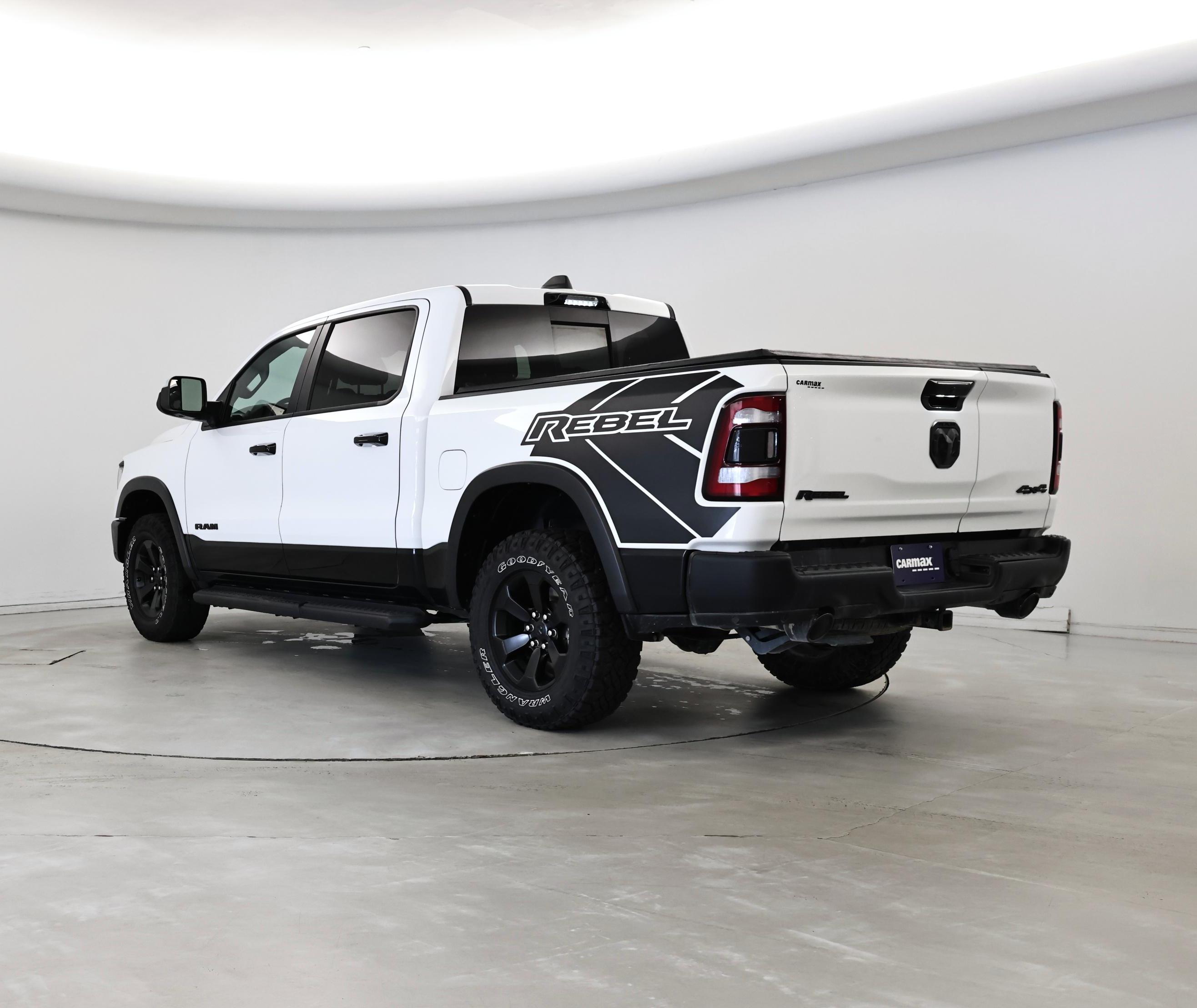 Thumbnail: 2024 RAM 1500 - 2