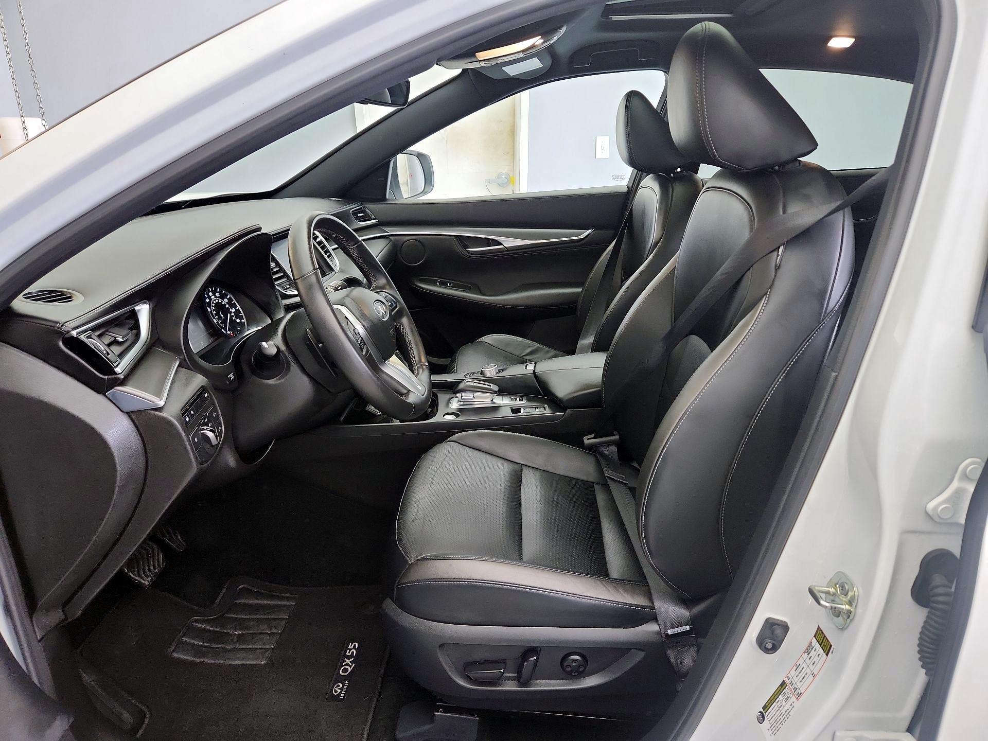 Thumbnail: 2024 INFINITI QX55 - 11