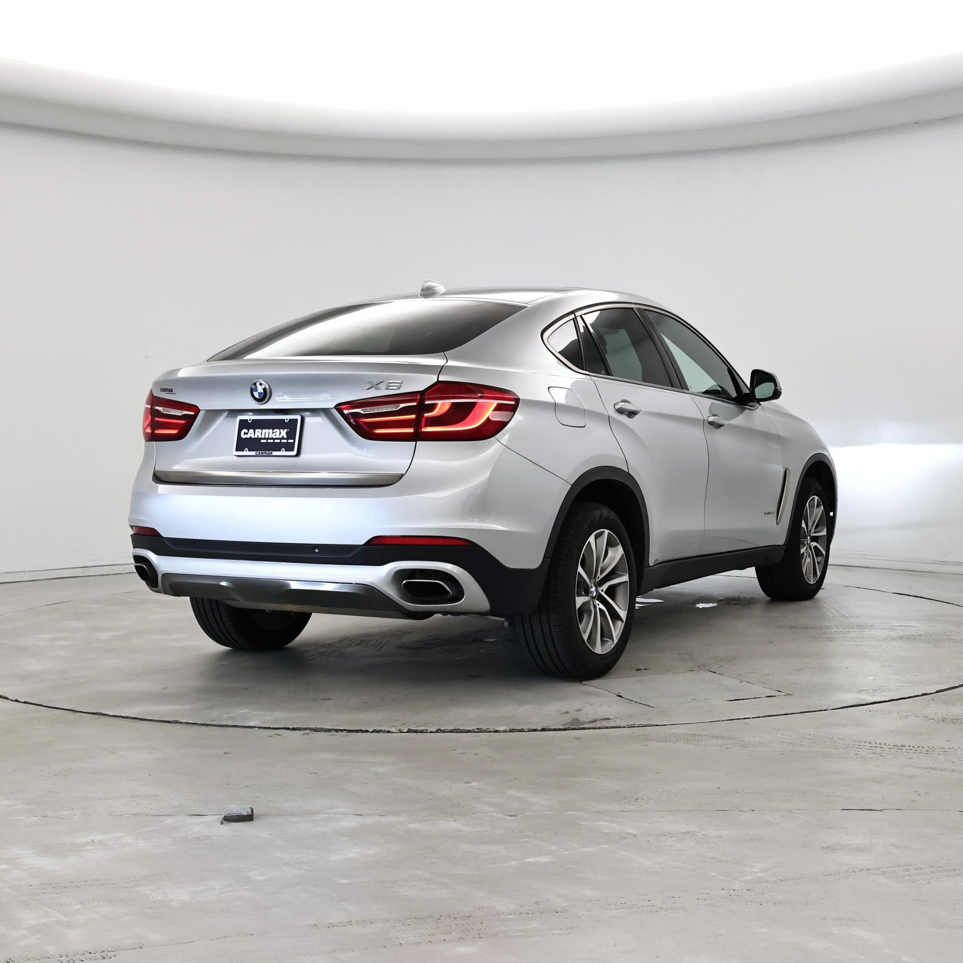 Thumbnail: 2019 BMW X6 - 8