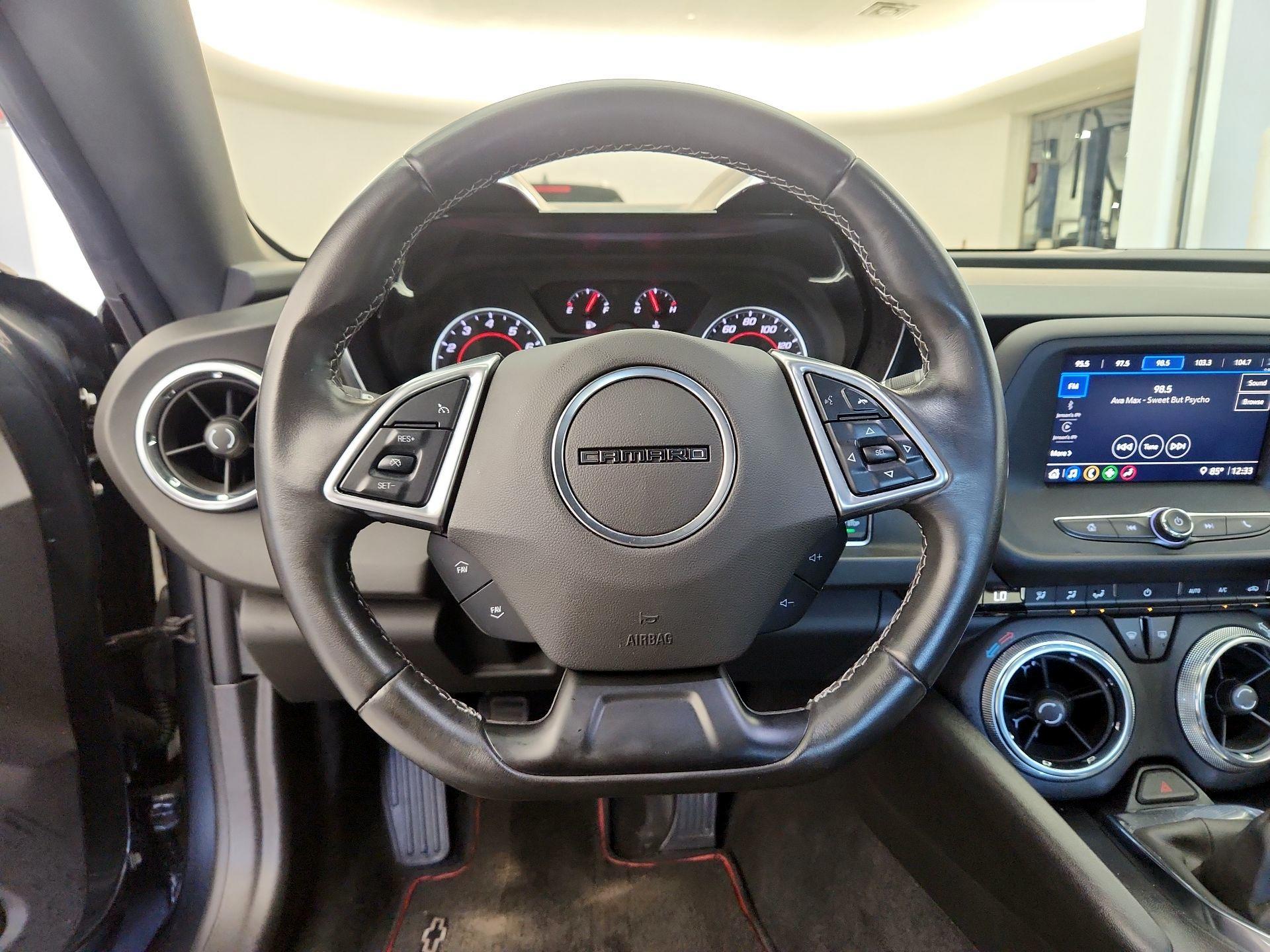 Thumbnail: 2021 Chevrolet Camaro - 10