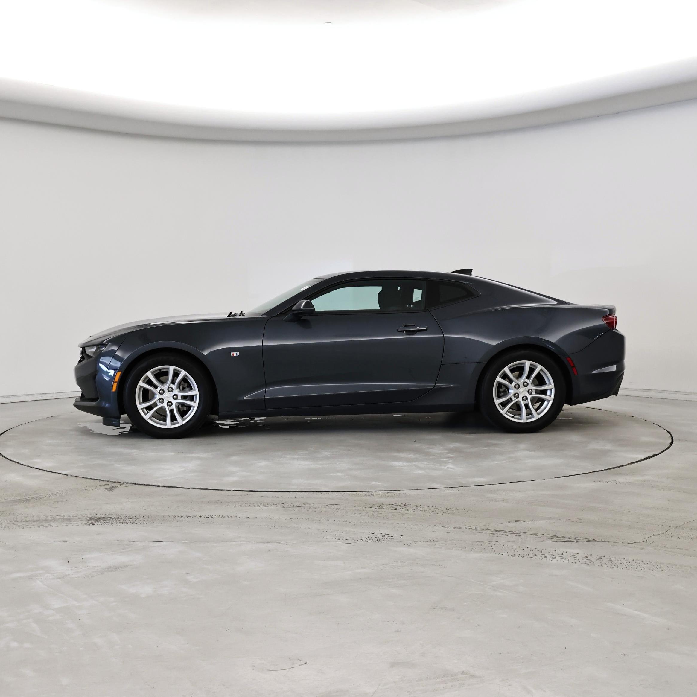 Thumbnail: 2021 Chevrolet Camaro - 3