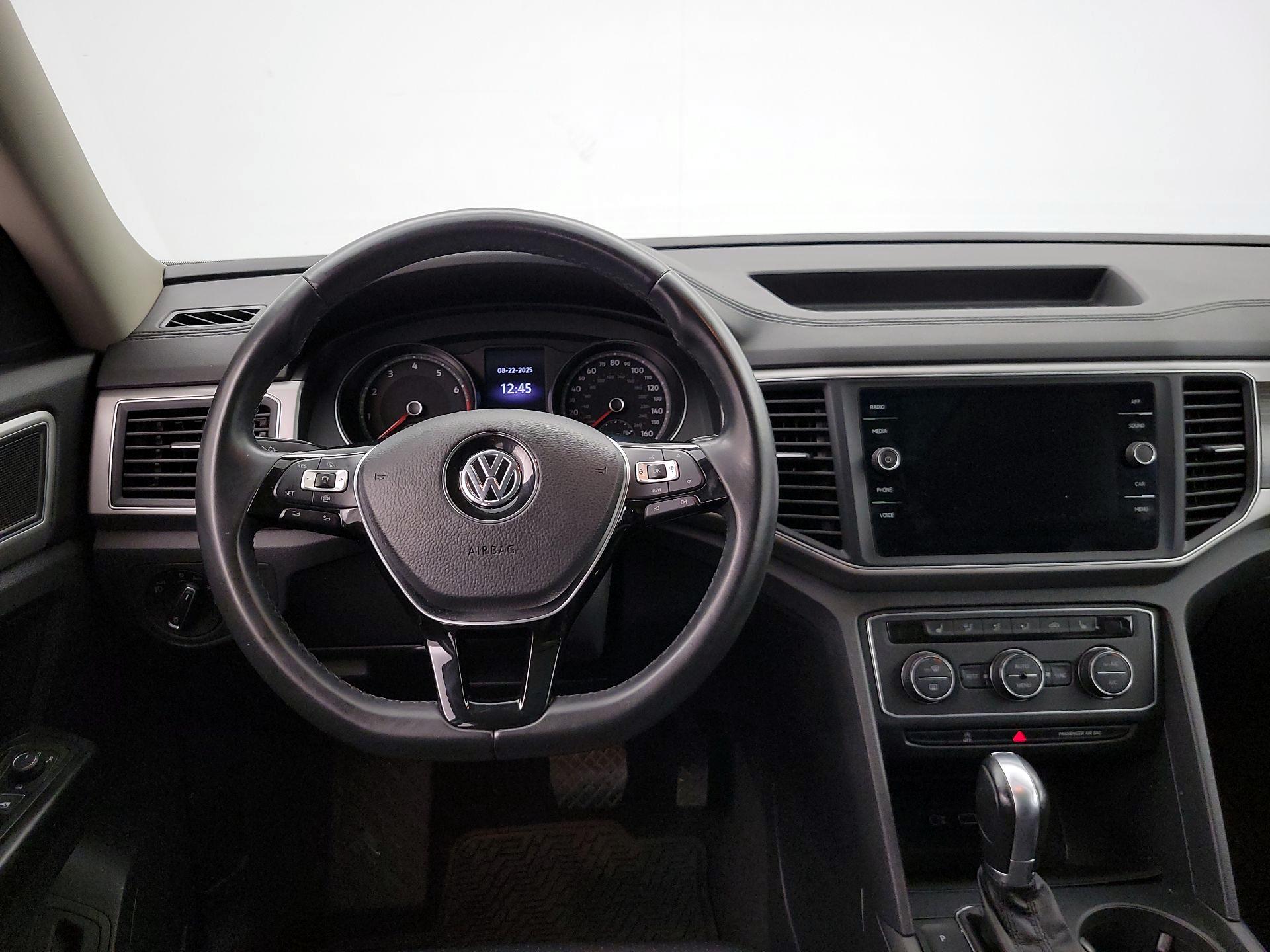 Thumbnail: 2019 Volkswagen Atlas - 10