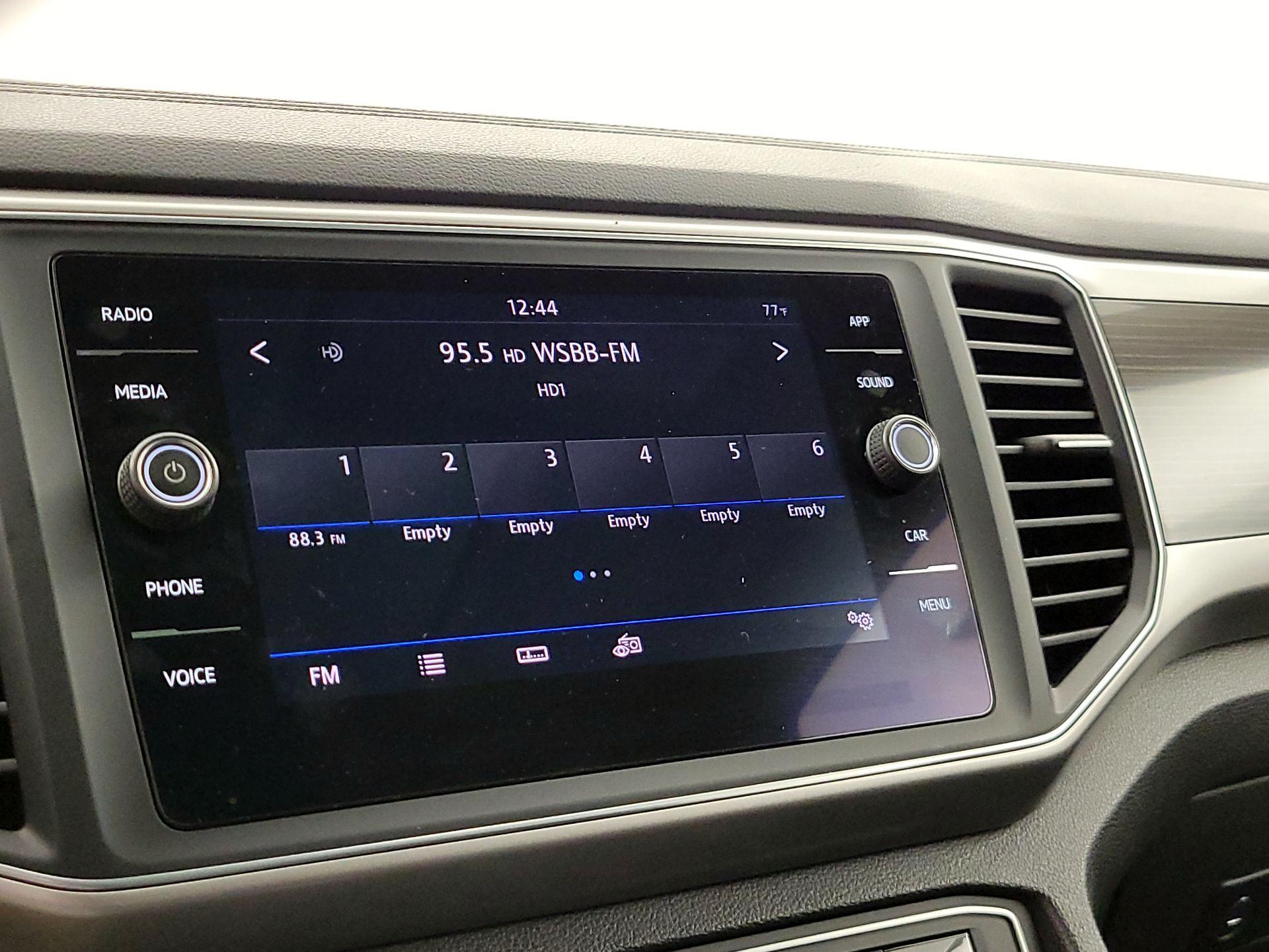 Thumbnail: 2019 Volkswagen Atlas - 15