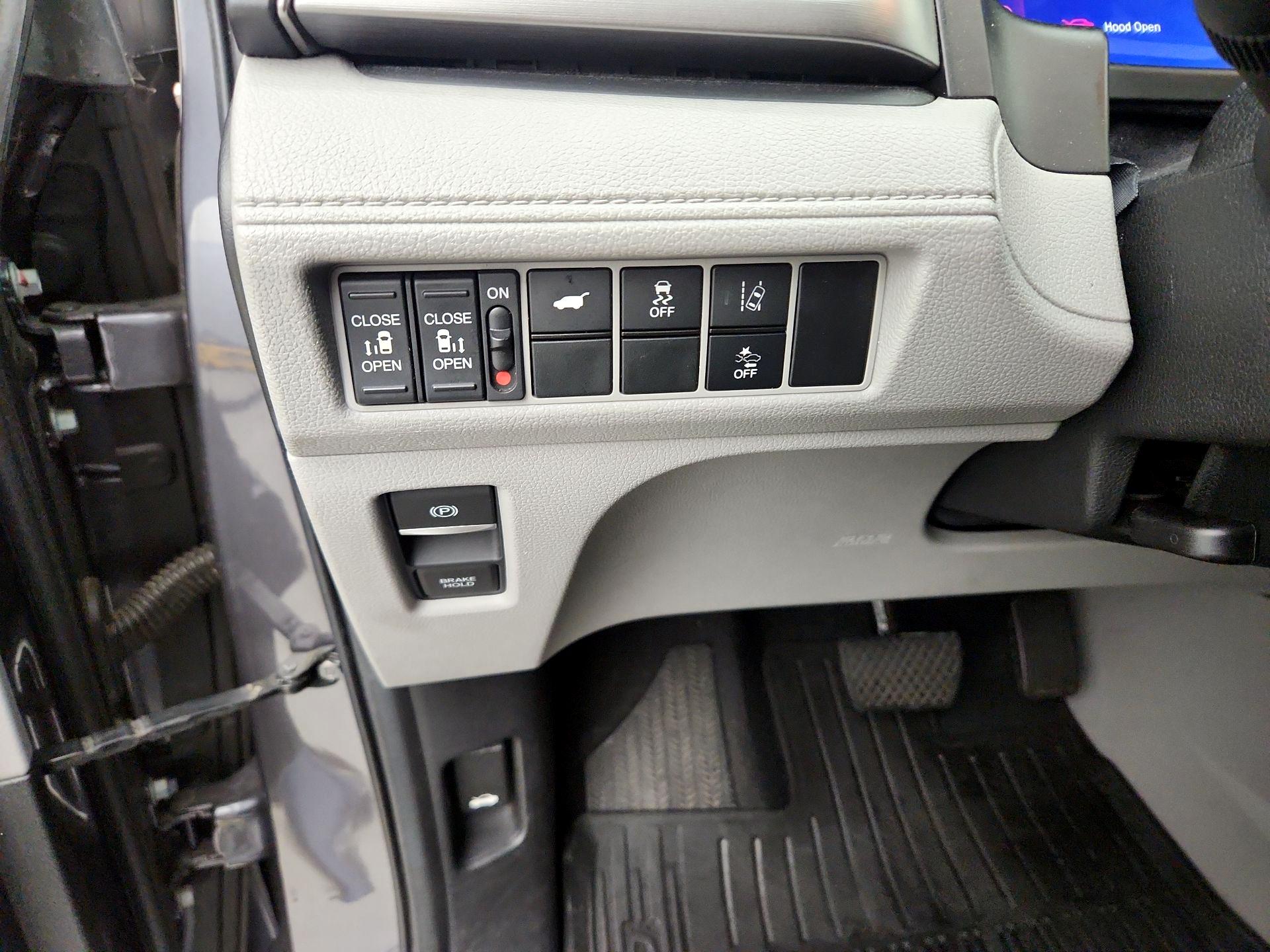 Thumbnail: 2019 Honda Odyssey - 13
