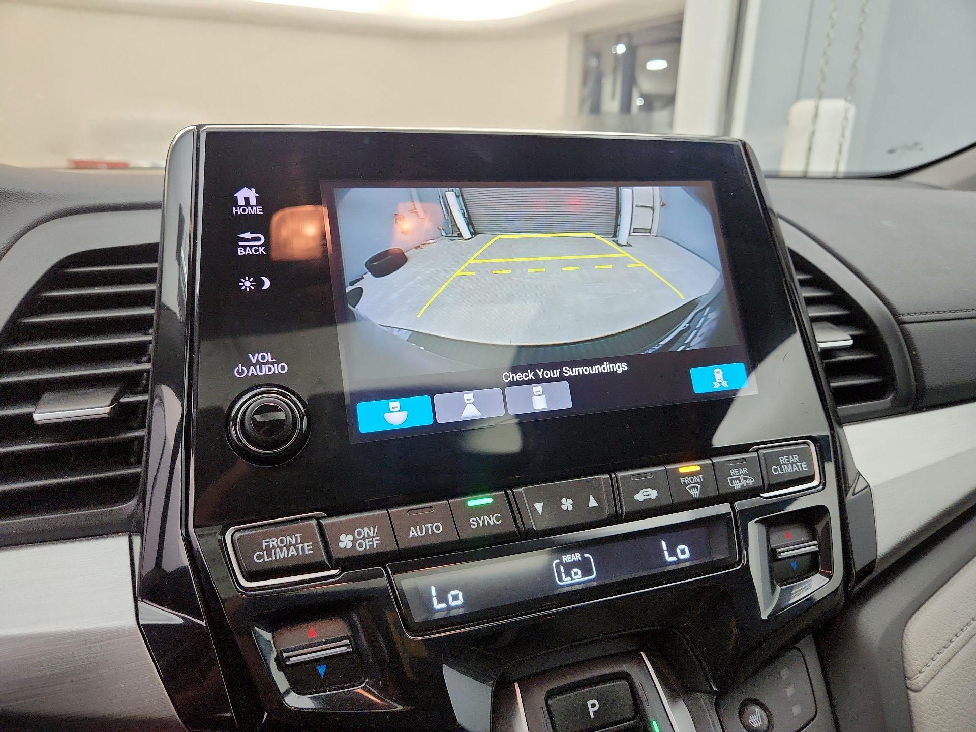 Thumbnail: 2019 Honda Odyssey - 14