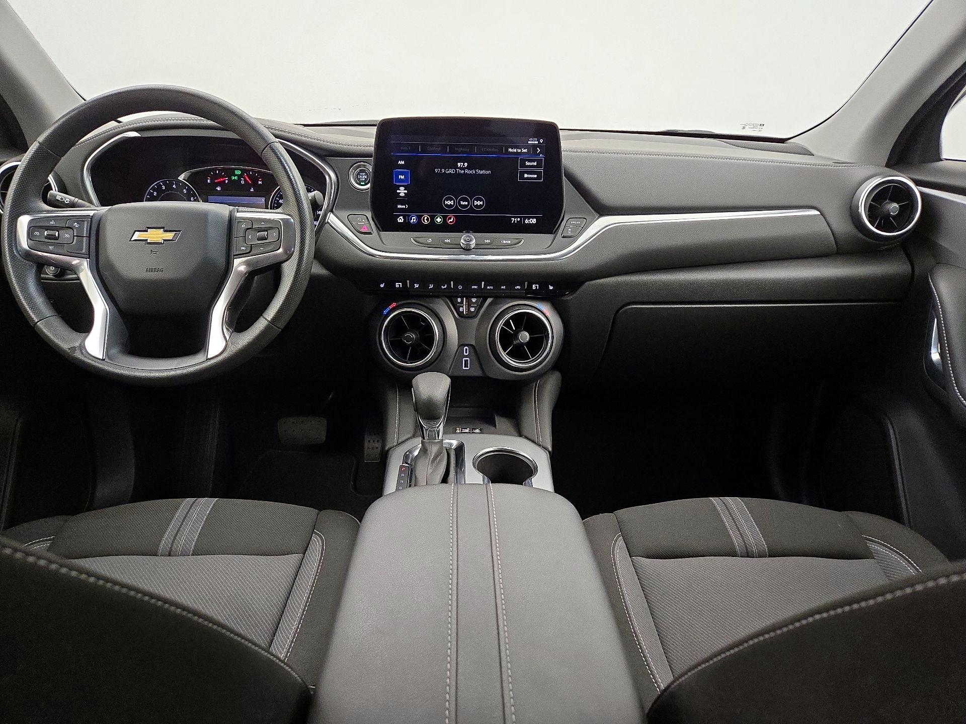 Thumbnail: 2023 Chevrolet Blazer - 9