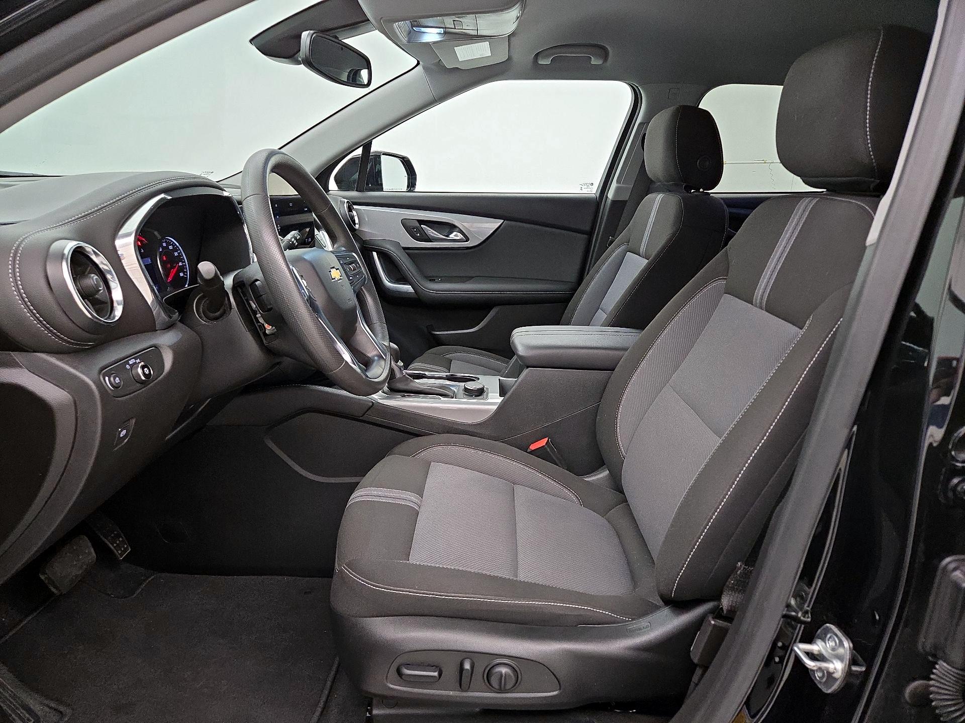 Thumbnail: 2023 Chevrolet Blazer - 11