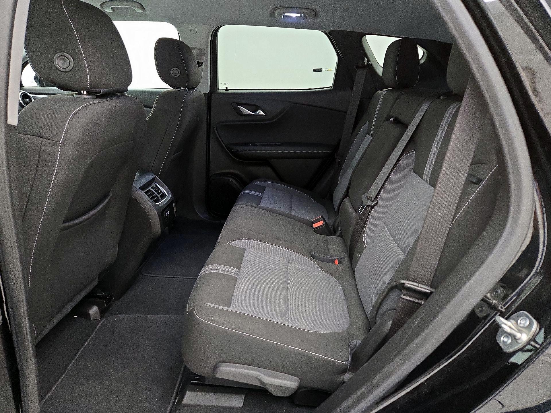 Thumbnail: 2023 Chevrolet Blazer - 19