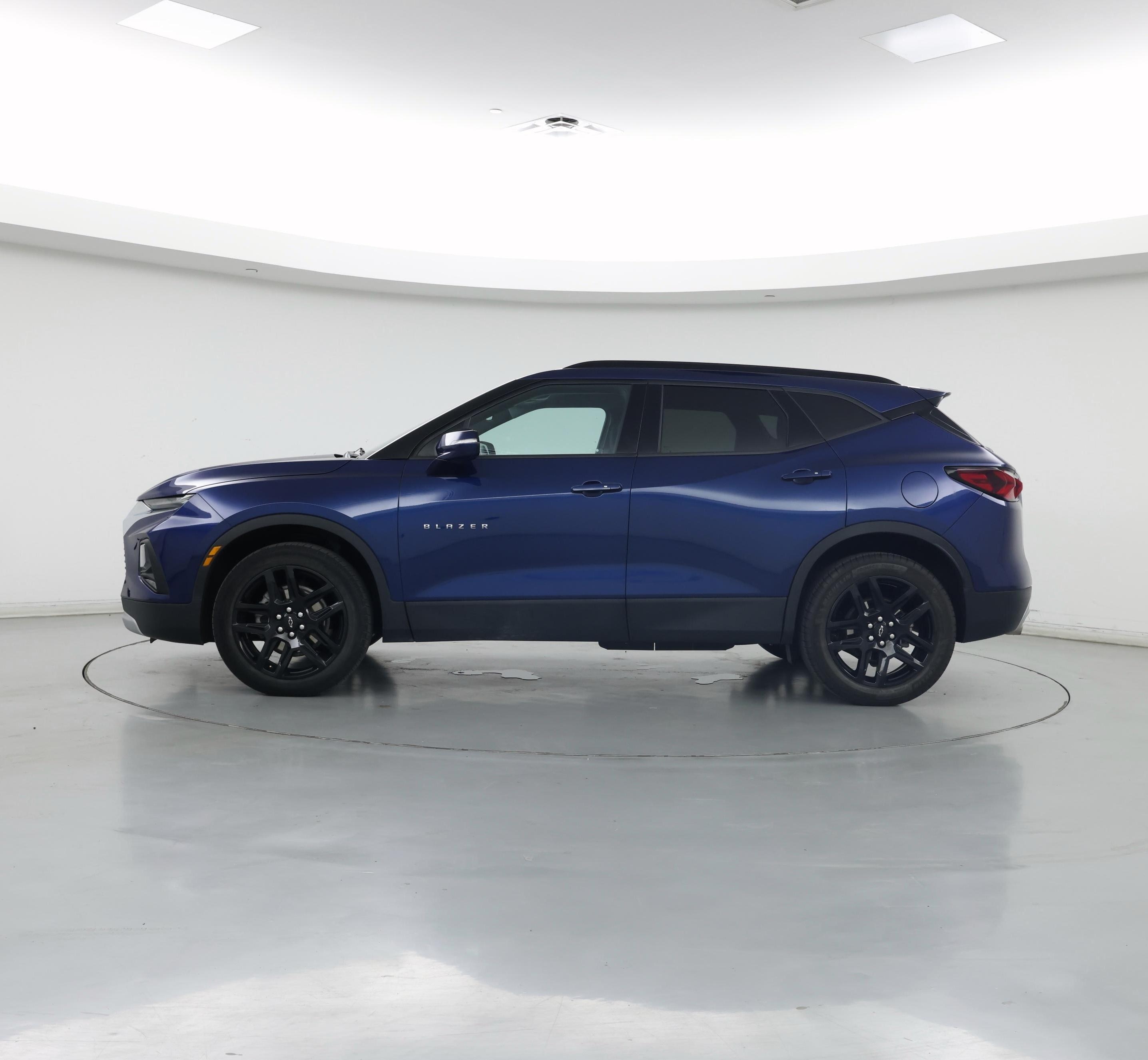 Thumbnail: 2022 Chevrolet Blazer - 3