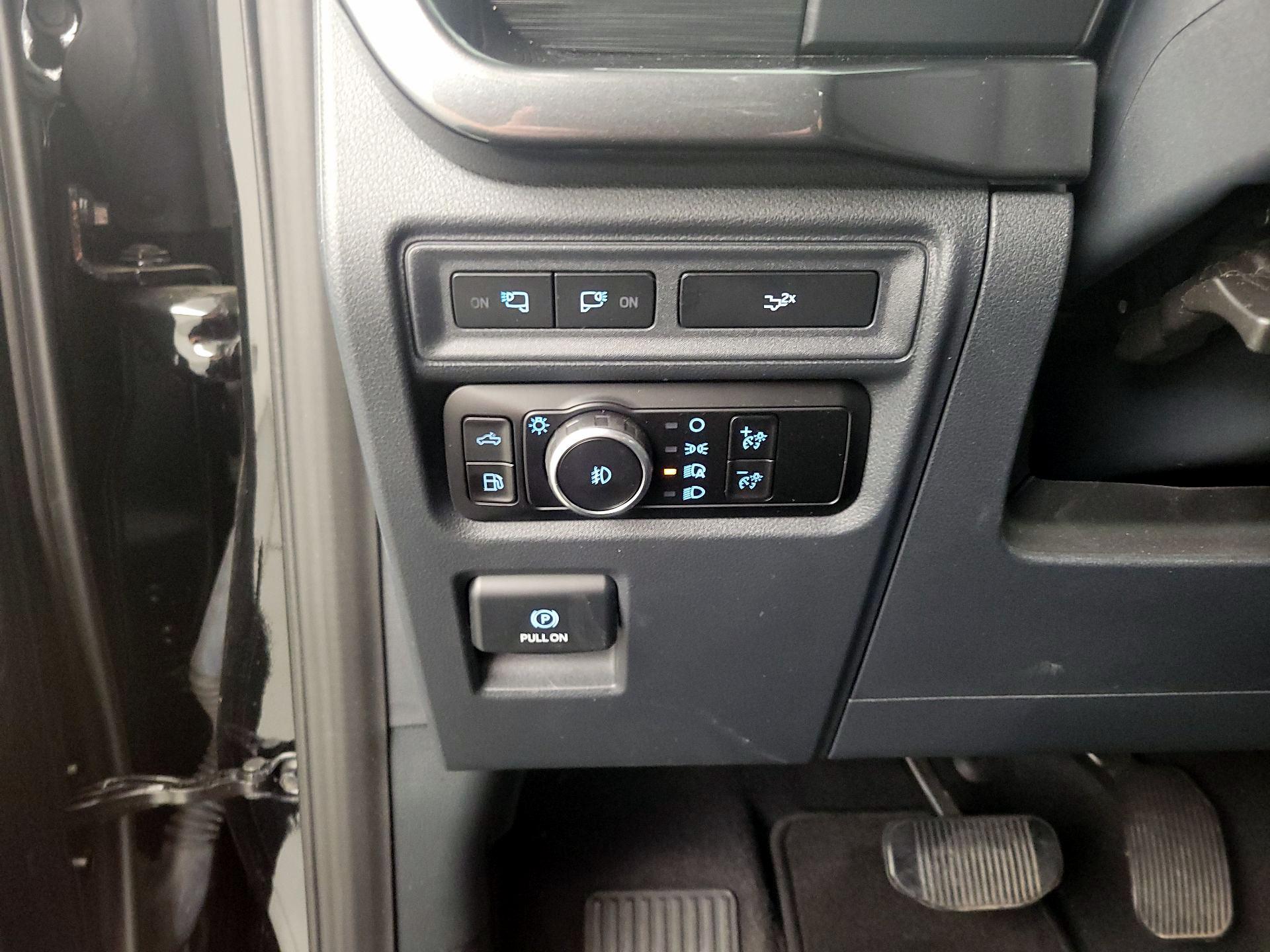 Thumbnail: 2023 Ford F-150 - 13