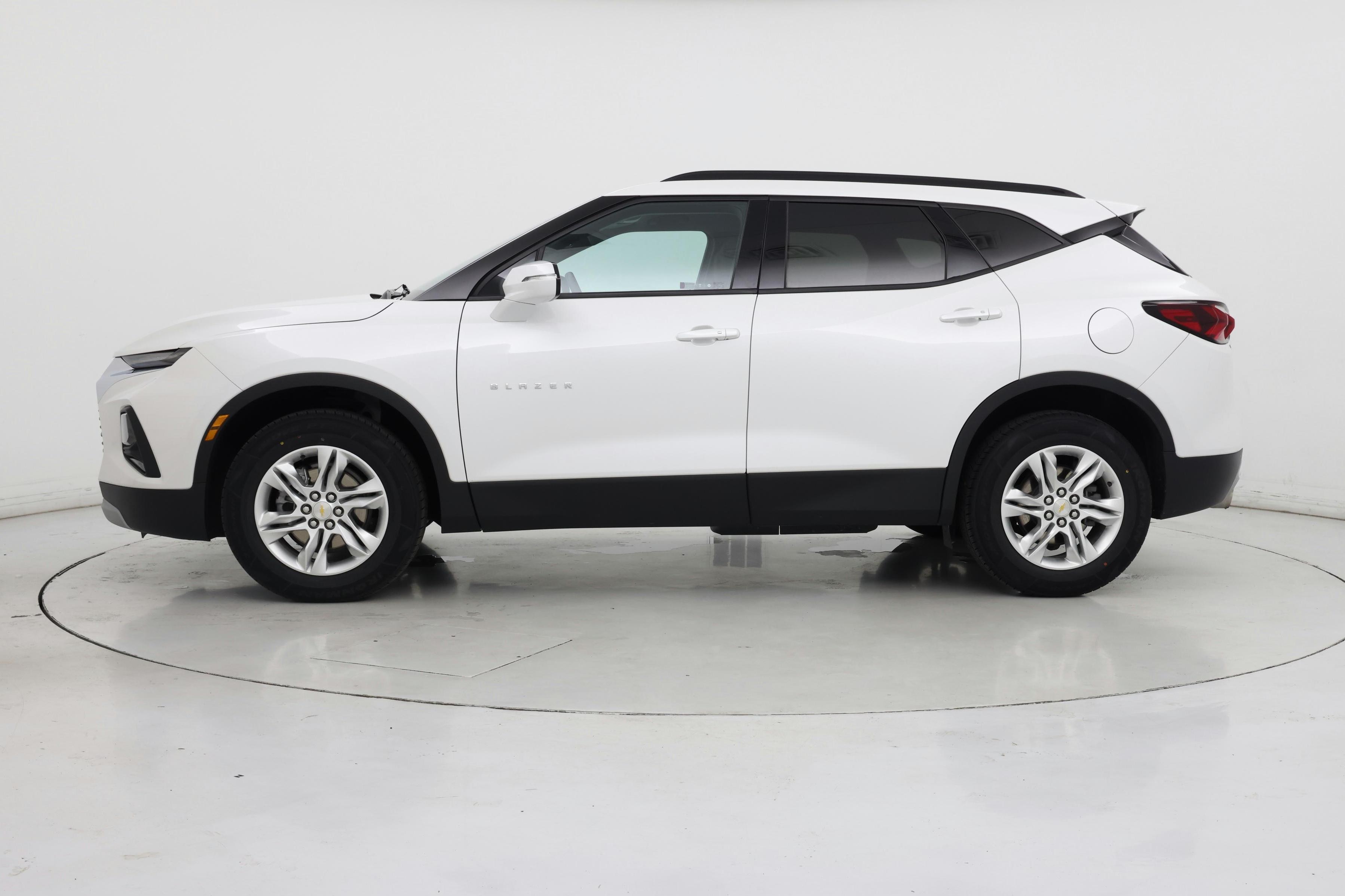 Thumbnail: 2022 Chevrolet Blazer - 3