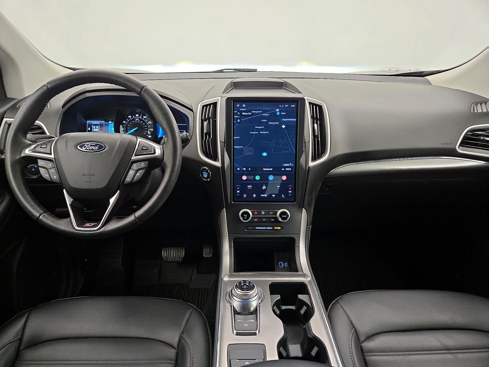 Thumbnail: 2022 Ford Edge - 9
