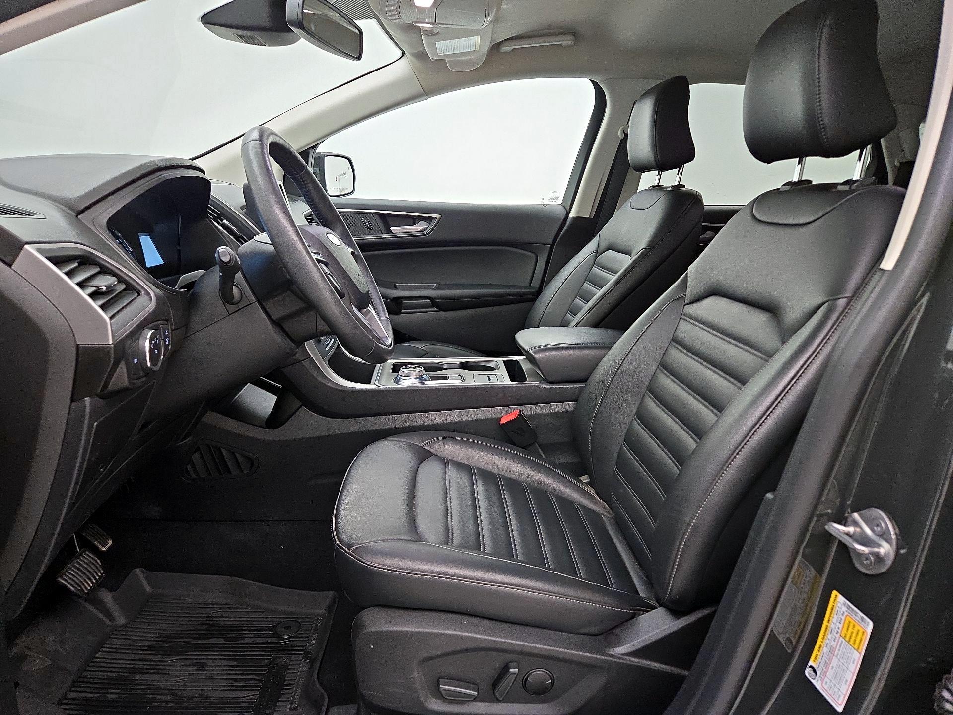 Thumbnail: 2022 Ford Edge - 11