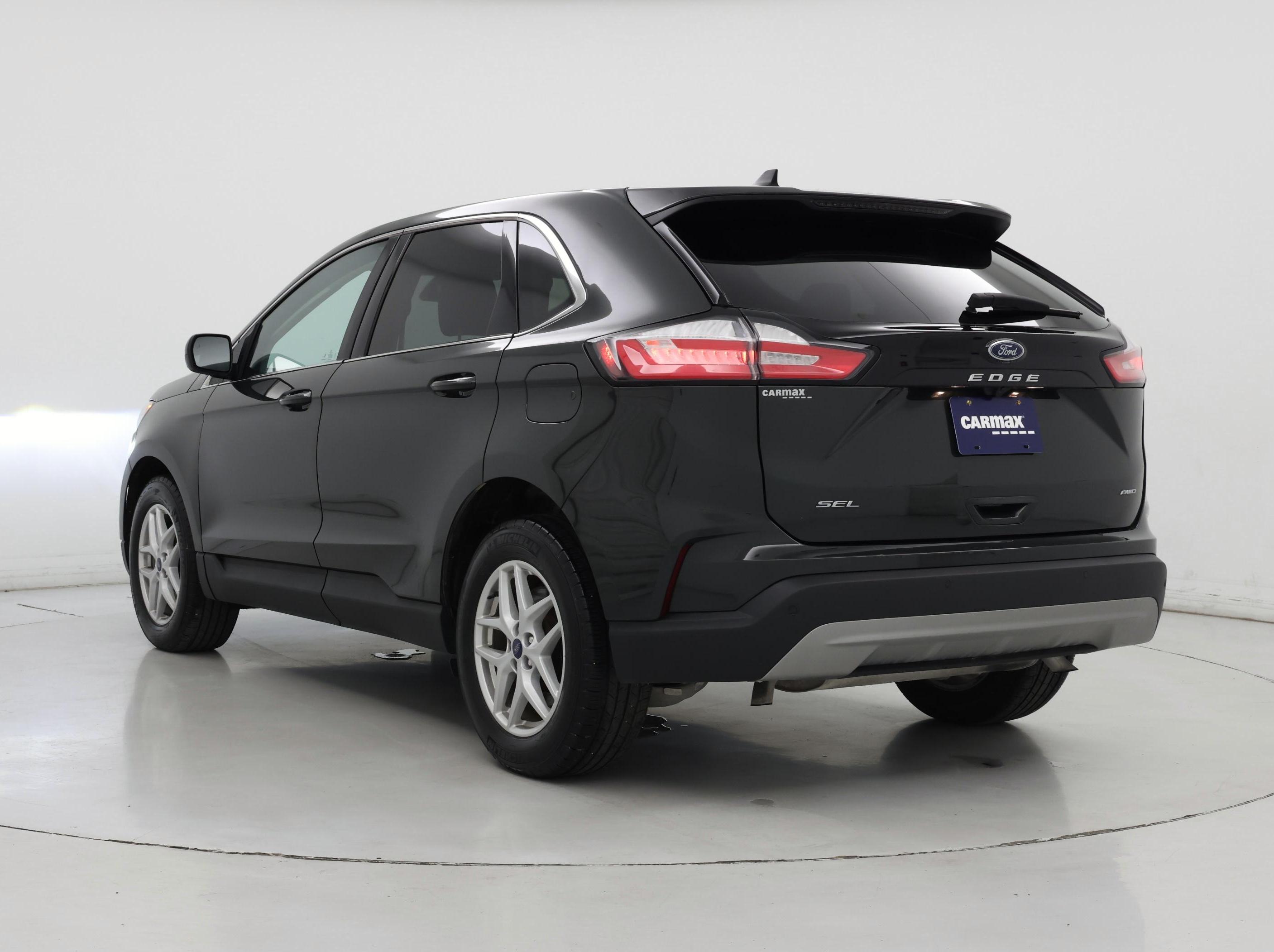 Thumbnail: 2022 Ford Edge - 2