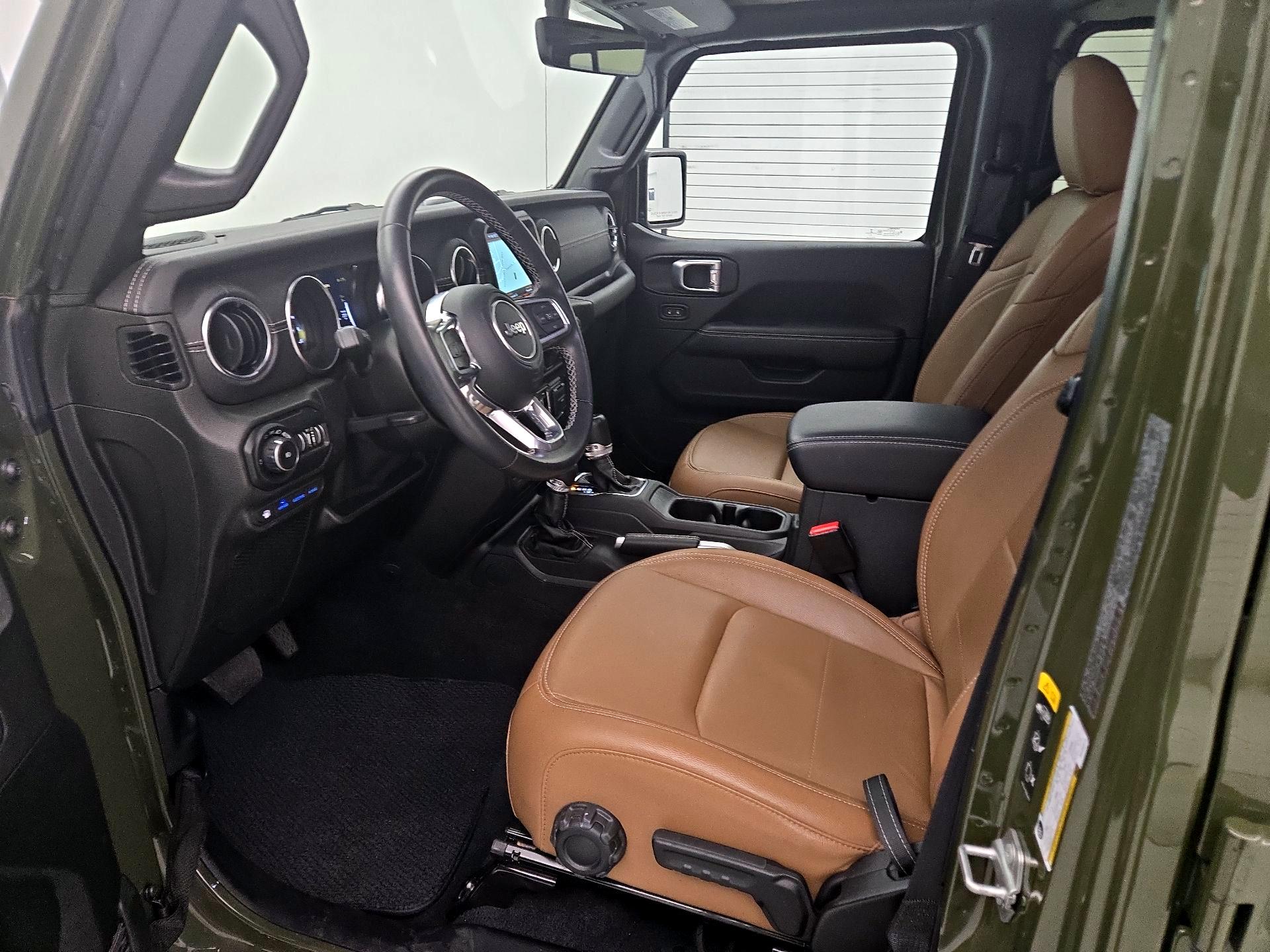 Thumbnail: 2021 Jeep Wrangler - 11