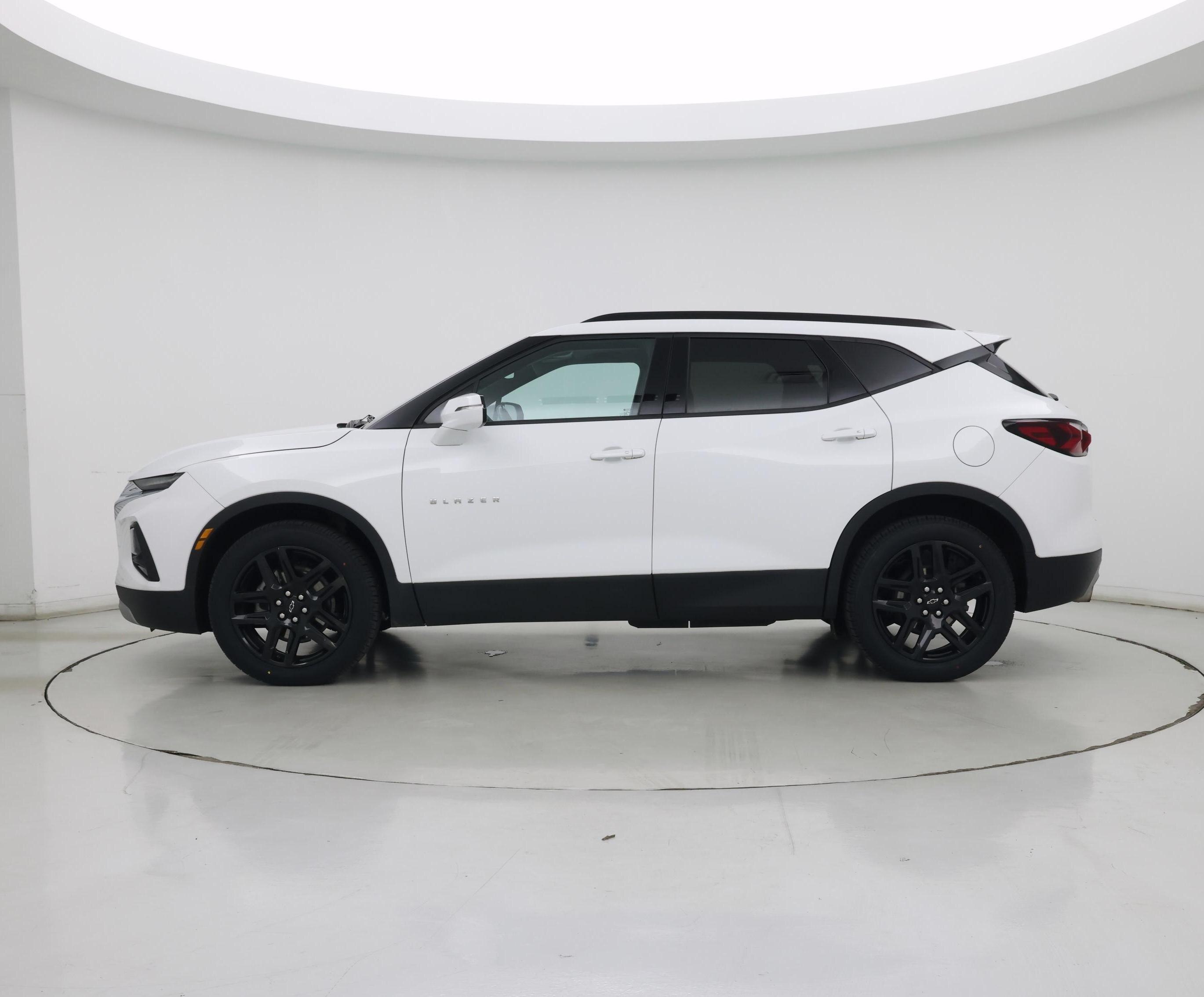 Thumbnail: 2022 Chevrolet Blazer - 3