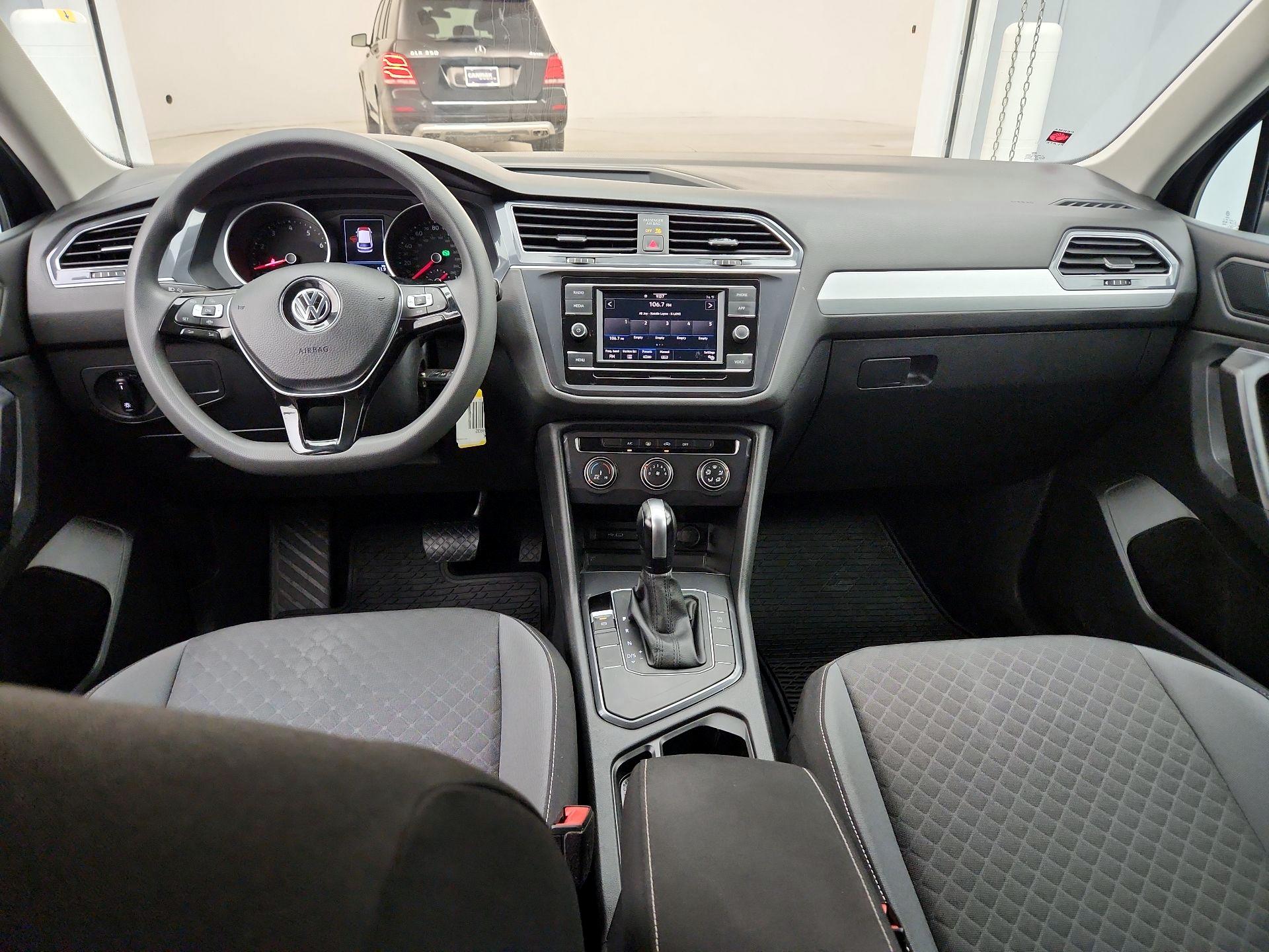 Thumbnail: 2021 Volkswagen Tiguan - 9