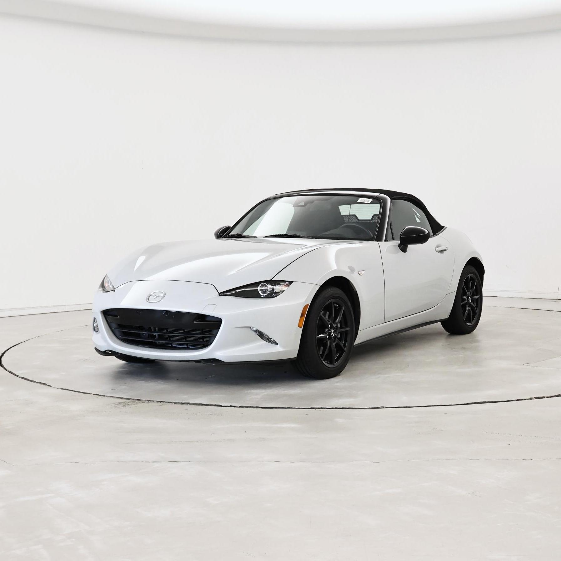 Thumbnail: 2019 Mazda MX-5 Miata - 4