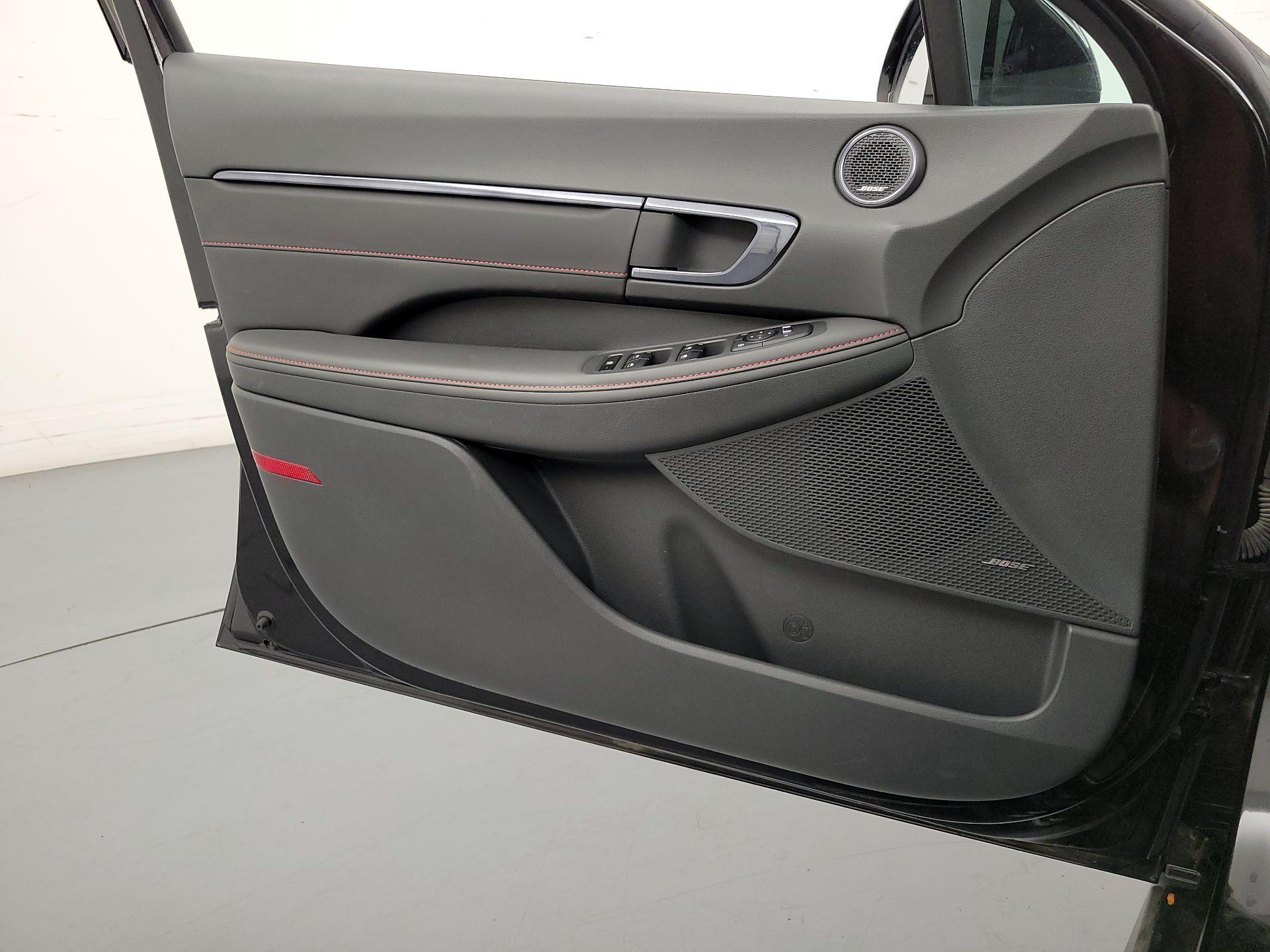Thumbnail: 2022 Hyundai Sonata - 12