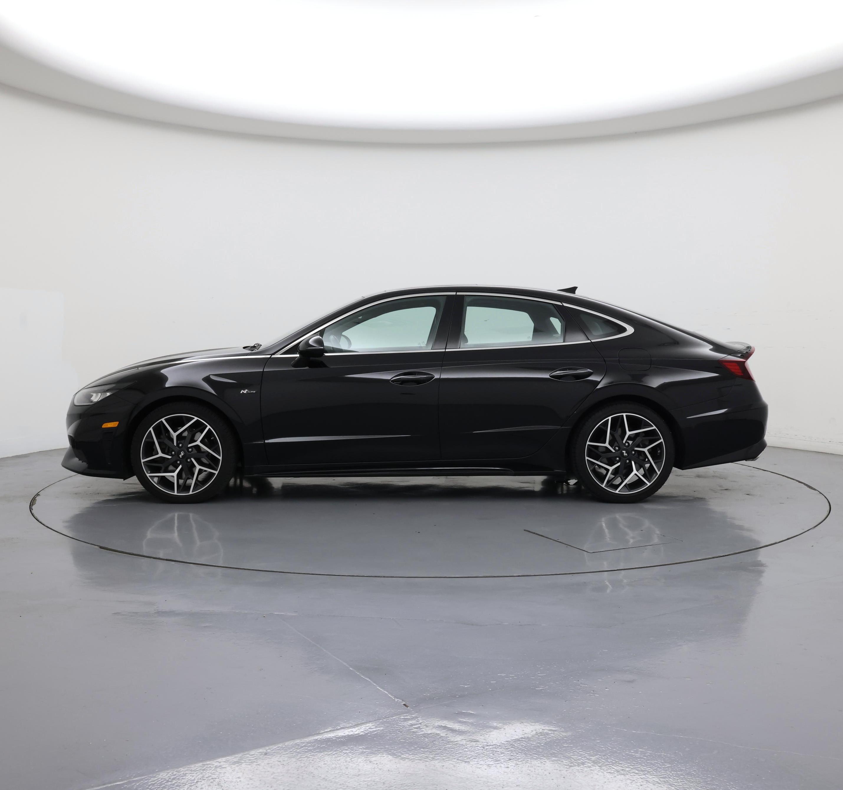Thumbnail: 2022 Hyundai Sonata - 3